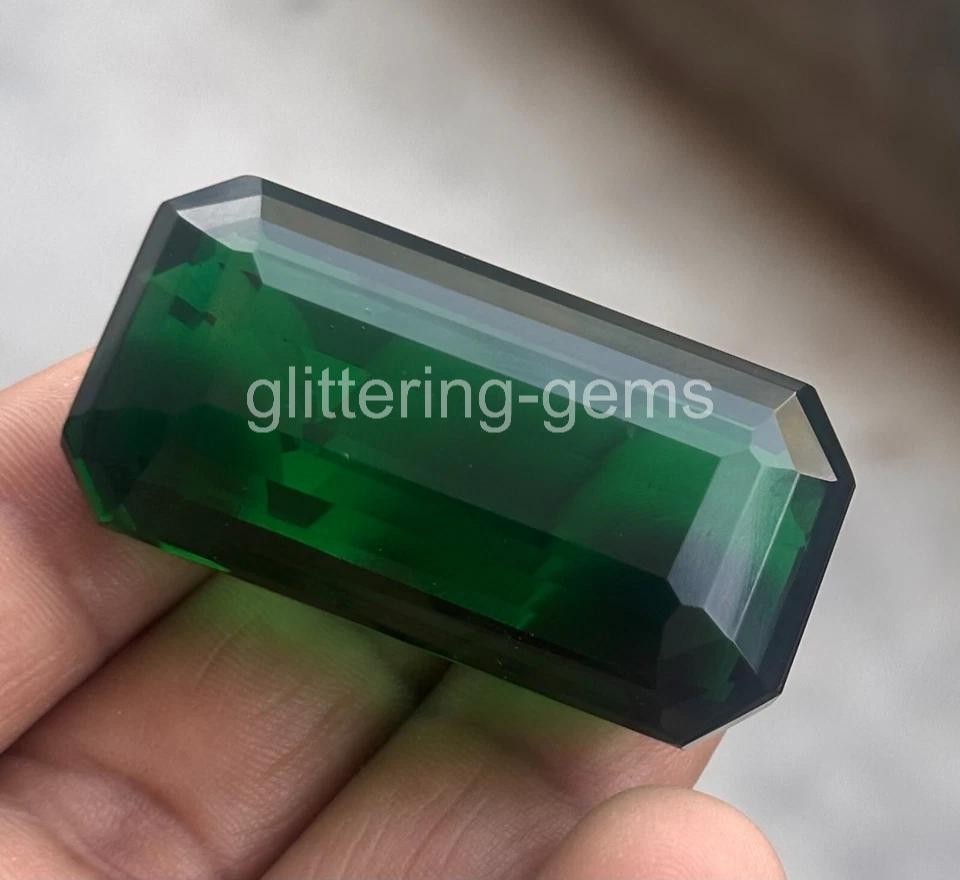 205 Ct Natural Colombian Emerald Rich Green Loose Gemstone IGL Certified 5AOE
