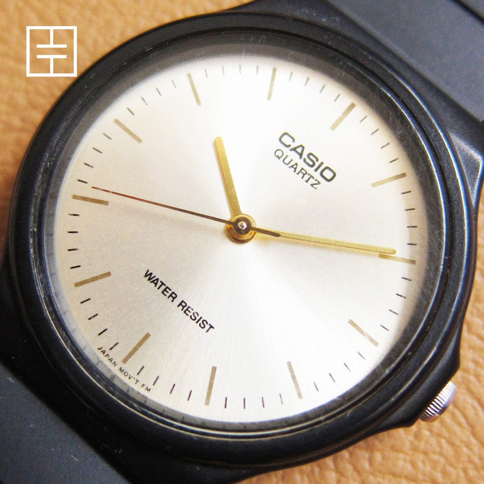 CASIO MQ-24 Unisex Quartz Watch w/ Champagne Dial