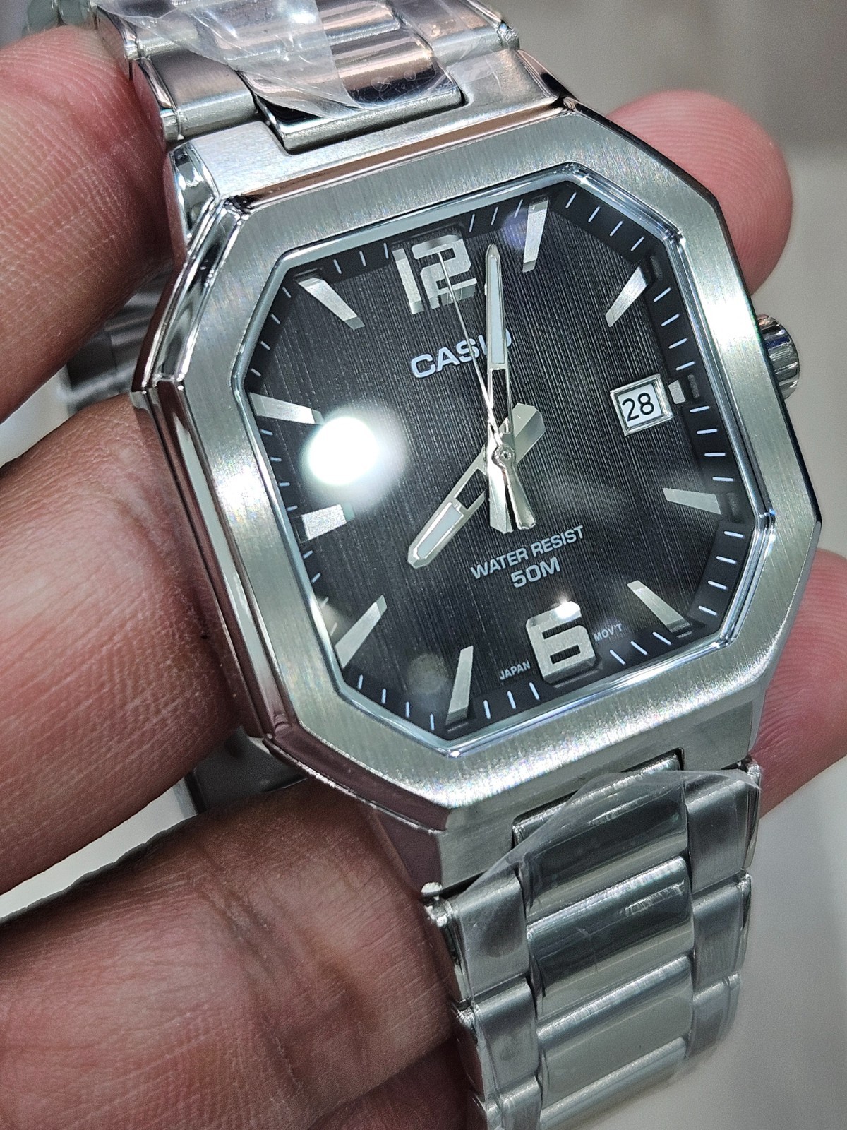 Casio MTP-B195D-1AVDF Men’s Stainless Steel Watch Black Dial Date 50M New