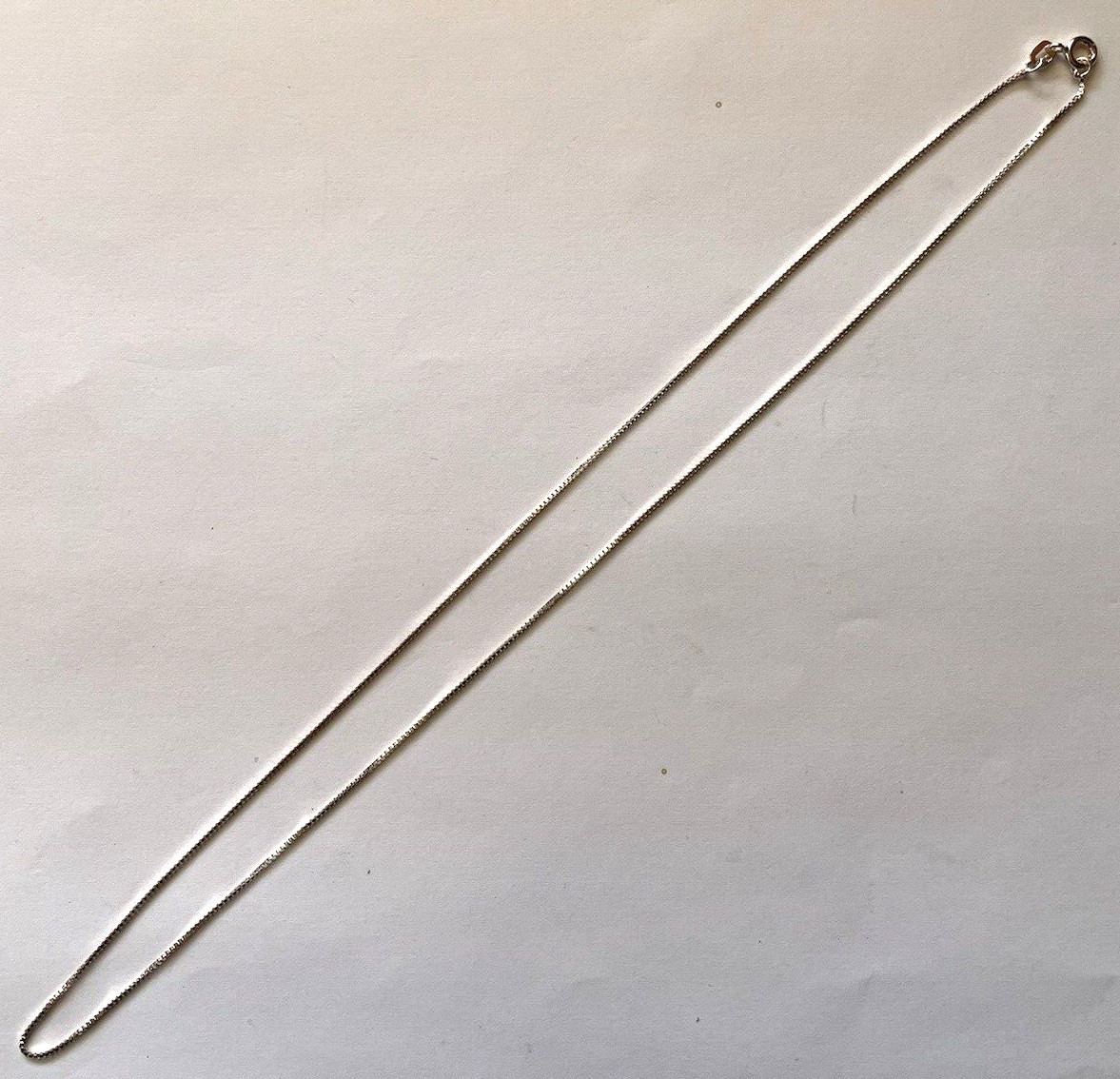 Vintage STERLING SILVER Necklace Chain MARKED ITALY Makers Mark 19″ 925 3.9gr
