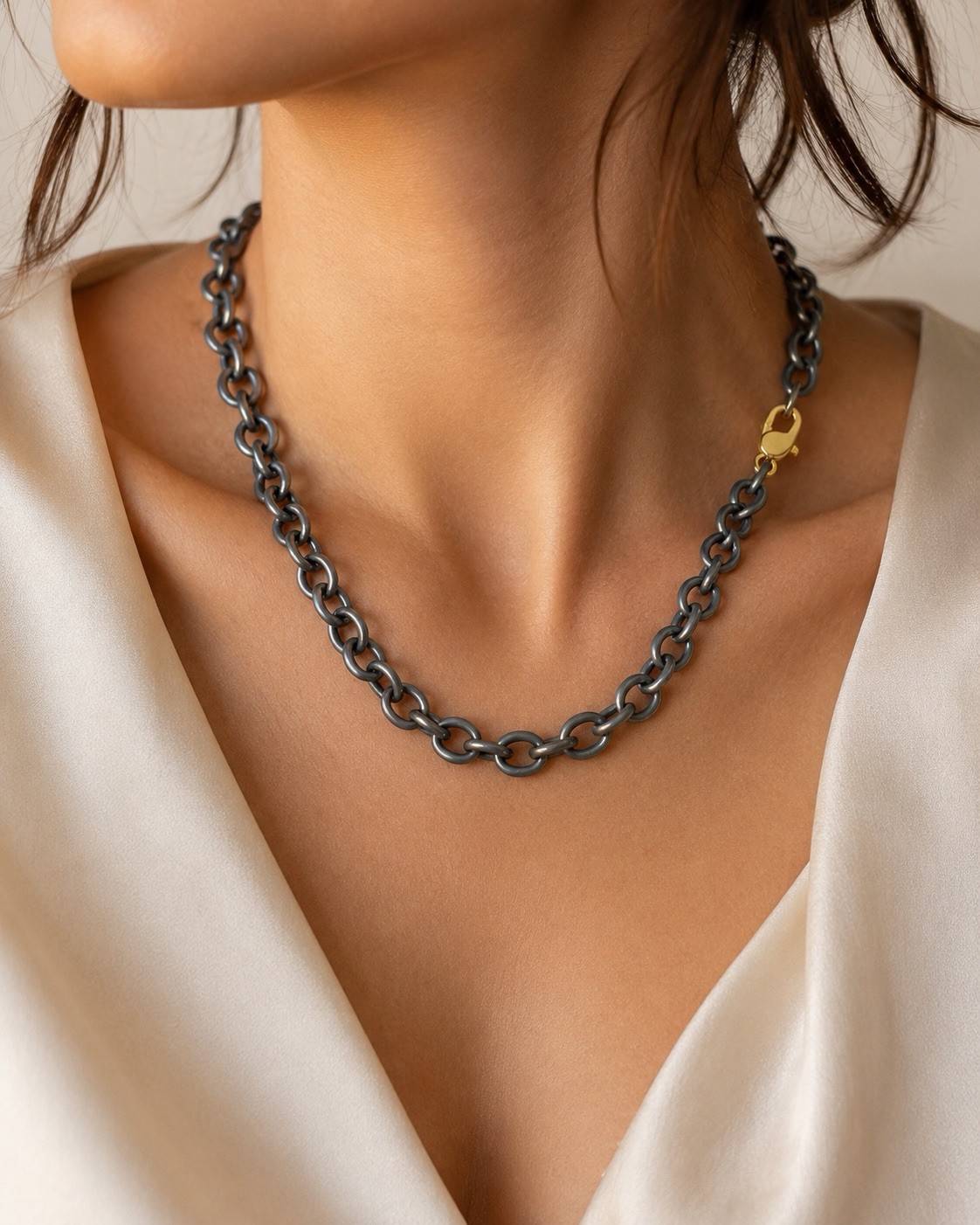Black Rhodium Plated Chunky Chain Necklace Gold-Tone Lobster Clasp Statement