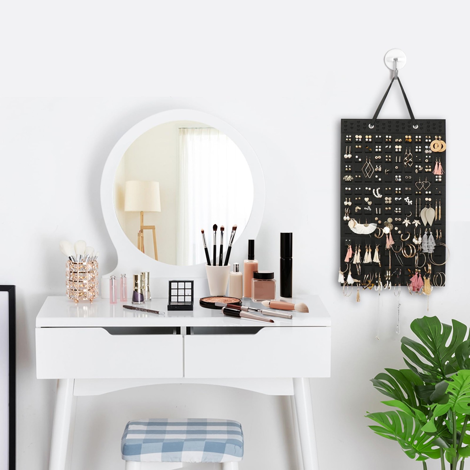 Resovo Hanging Earrings Organizer & Holder – 20 22.5*13.6 inches, Black