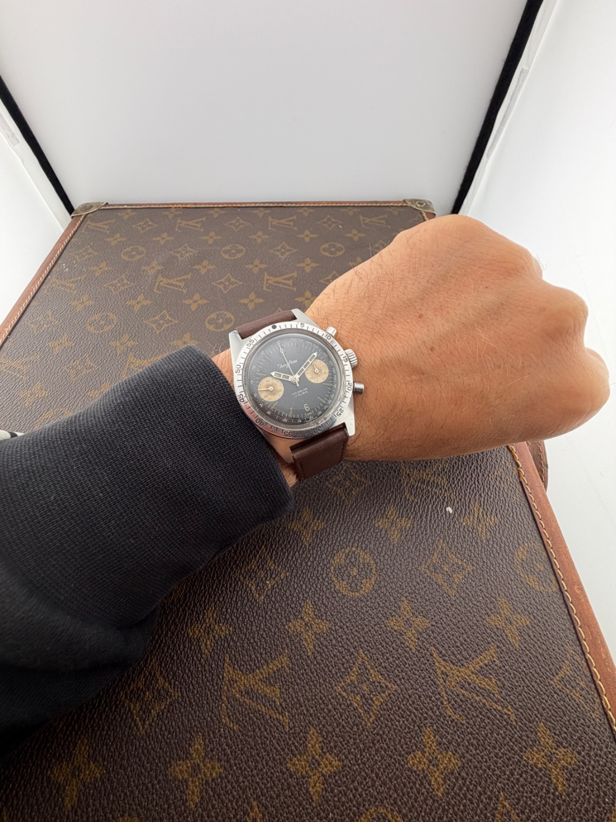 Jungfrau Skin Diver Chronograph Caliber 149 Stainless Steel Swiss