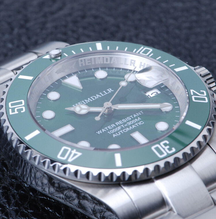 Heimdallr Sharkey Sub NH35A Dive 300M Automatic Watch C3 316L 40.5mm Cyclop Date