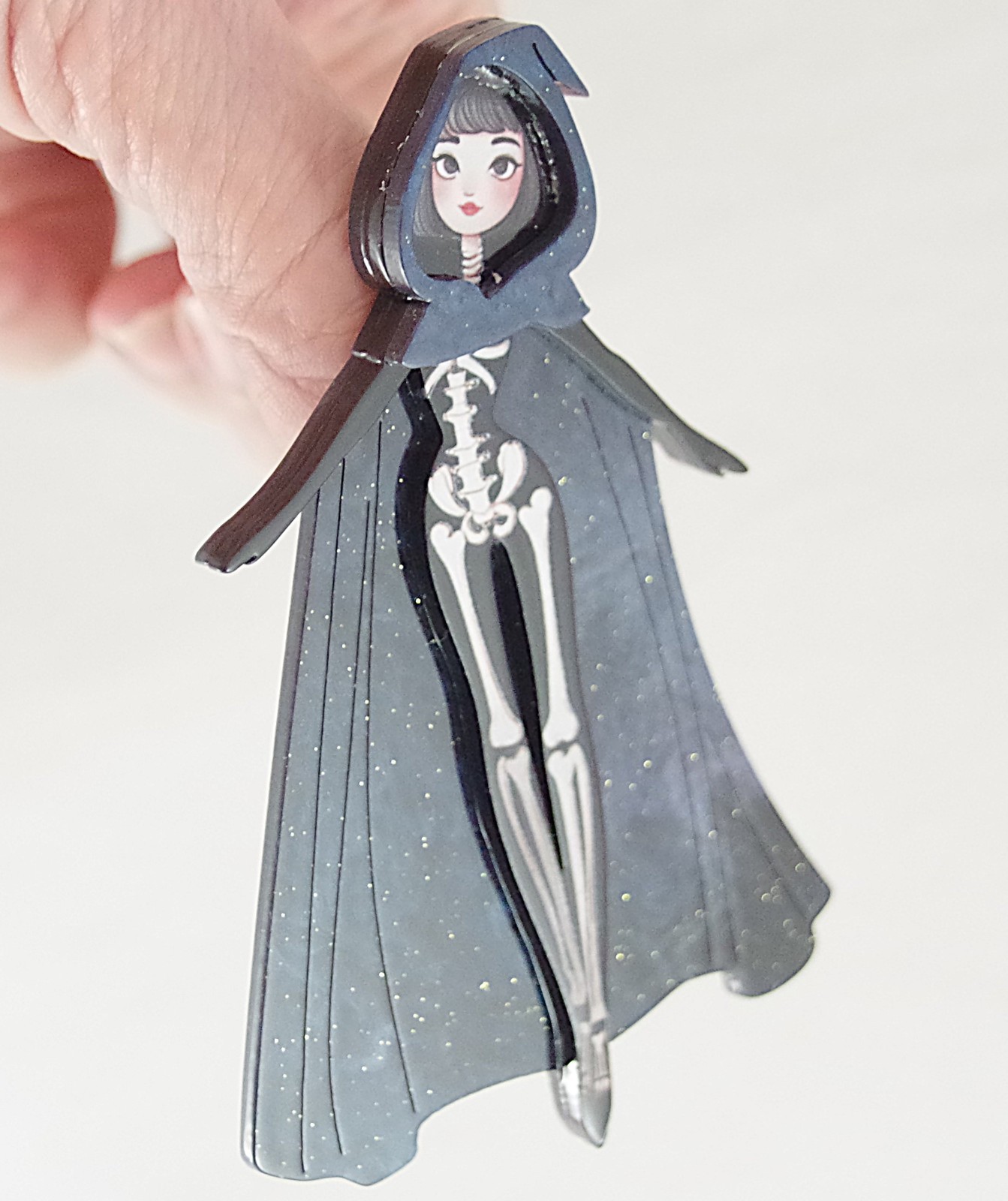 3.75″ NEW SKELETON ZOMBIE GOTH GIRL IN CAPE HALLOWEEN LAYERED ACRYLIC BROOCH PIN