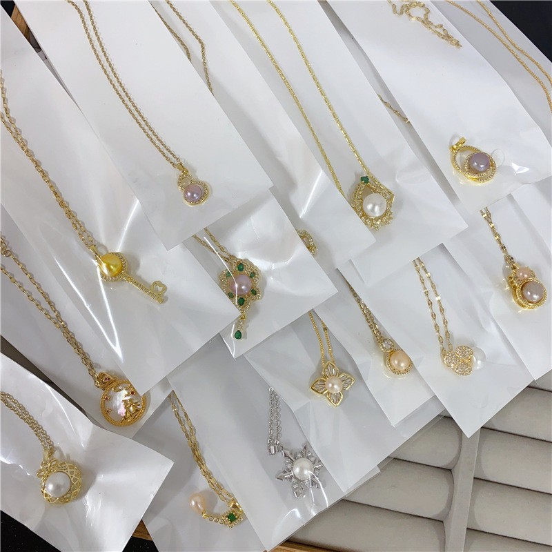 Bulk Random 10pcs Mix Natural Pearl Pendant Necklaces Women Hollow Floral Gift