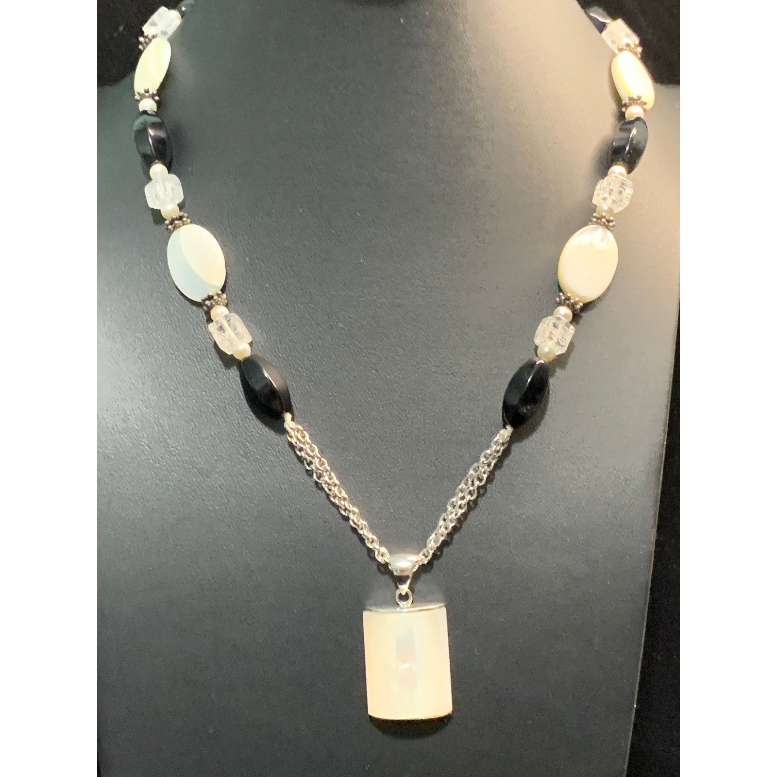 Sterling Silver Mother of Pearl Onyx Quartz Beaded Necklace 925 Pendant 17-19in
