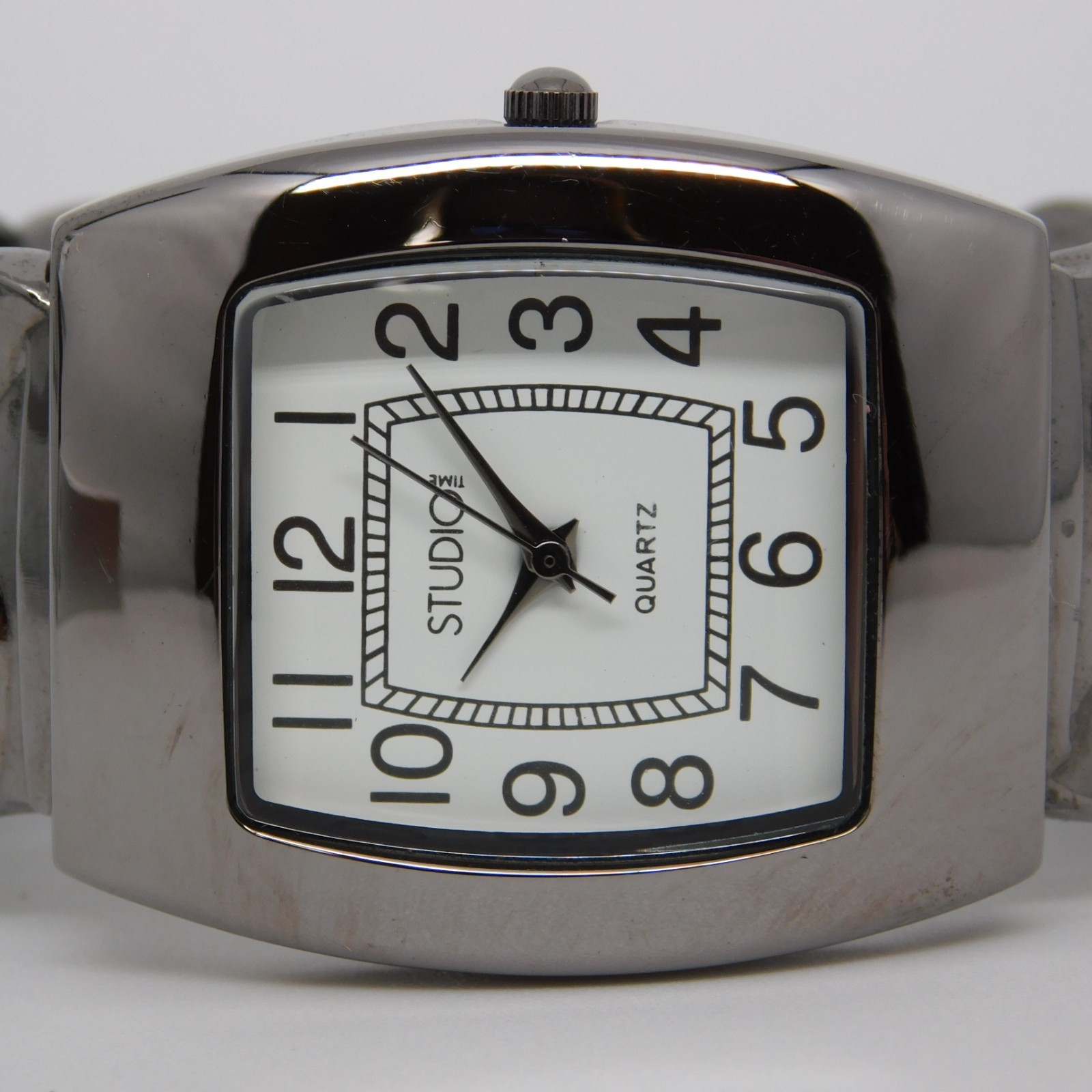 STUDIO Time STD1010T Cuff Bracelet Quartz Women’s Watch Sz. 6 1/4″ New Battery