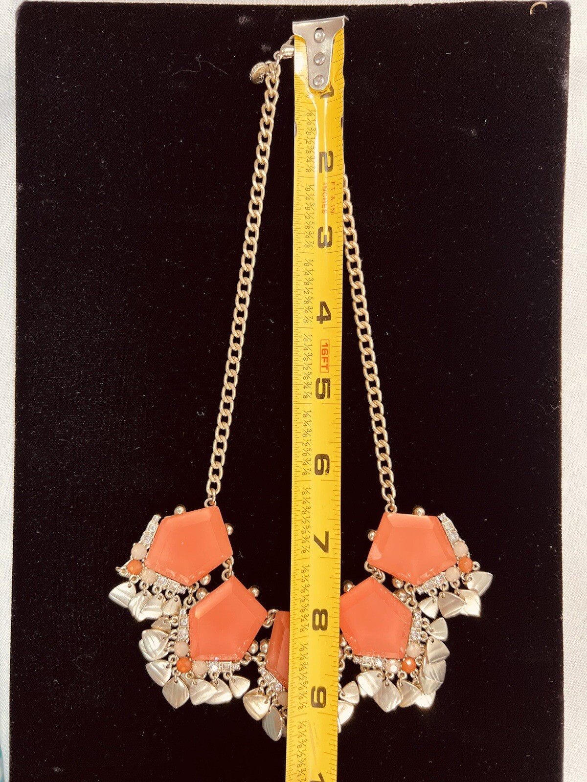 ANN TAYLOR LOFT Gold CHAIN 18” STATEMENT NECKLACE Coral GEM RHINESTONE 3” Extend