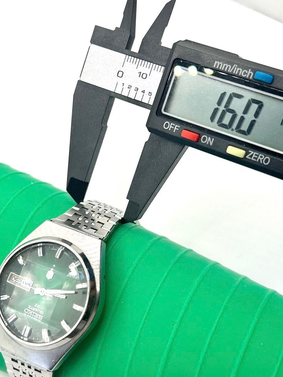 Seiko 0923-8020-G Day-Date Green Dial Quartz Men’s Watch From Japan