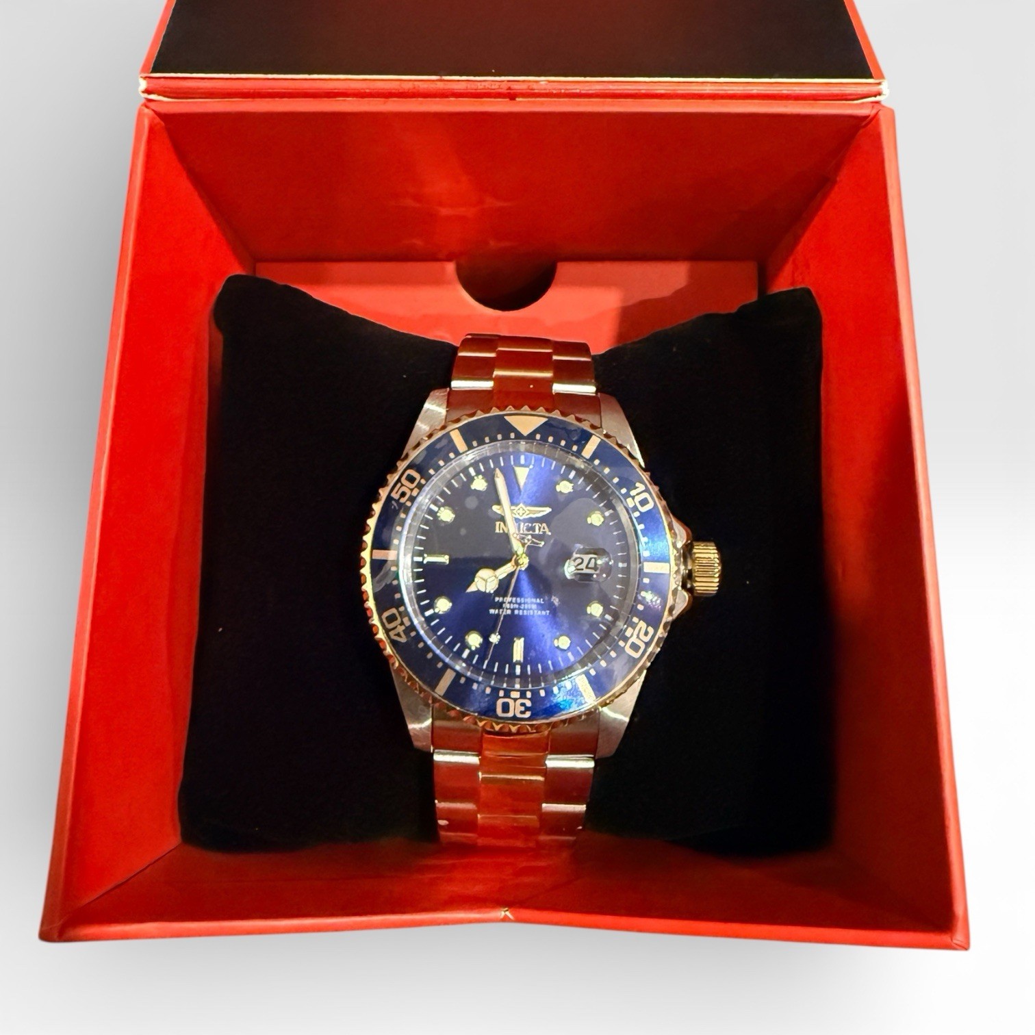 Invicta 22058 Pro Diver Blue Dial Two Tone Watch New w/ Box & Hang Tag