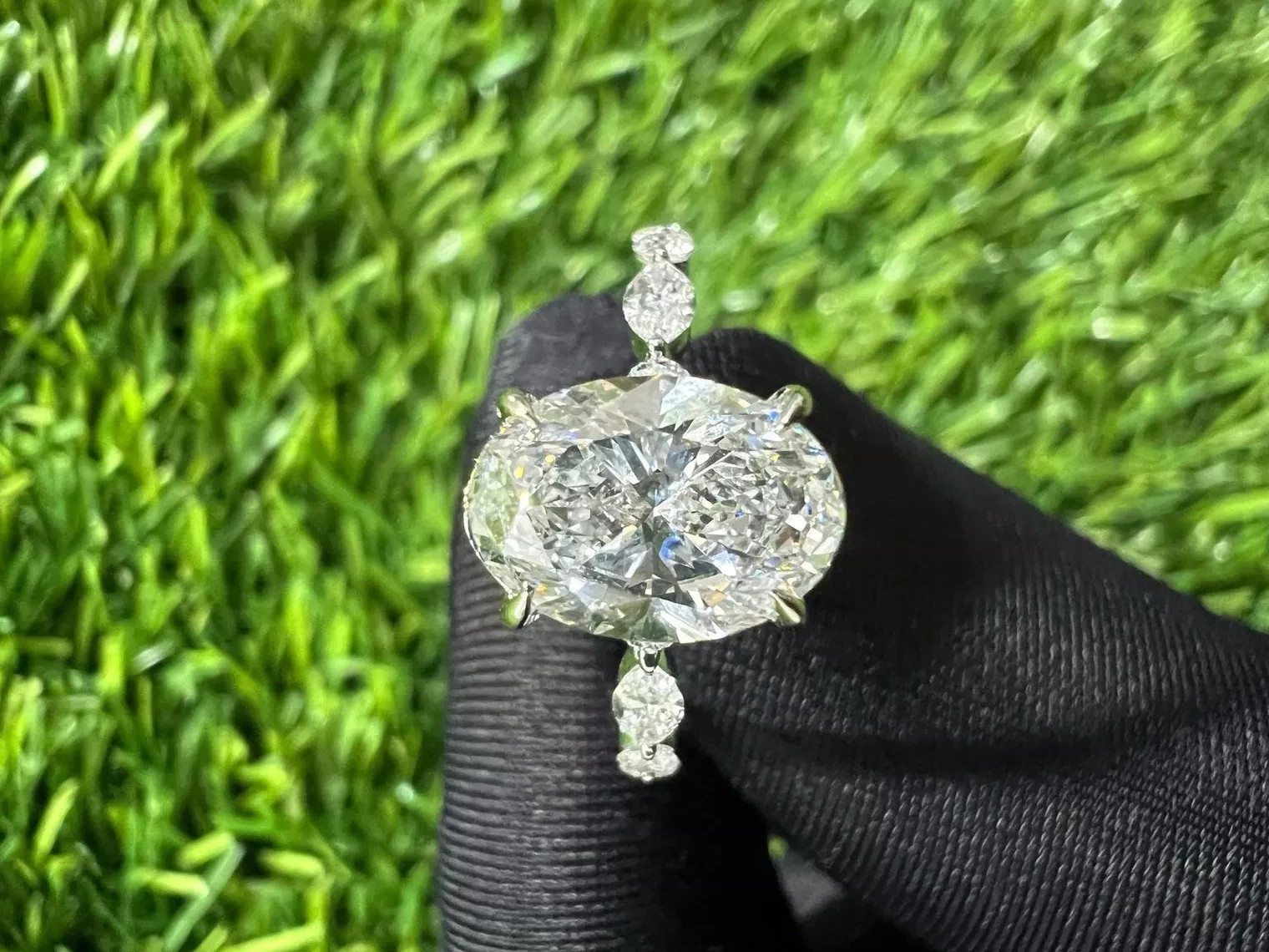Diamond Engagement Ring 18K White Gold IGI Certified Lab Grown 6.80 Ct Oval Cut