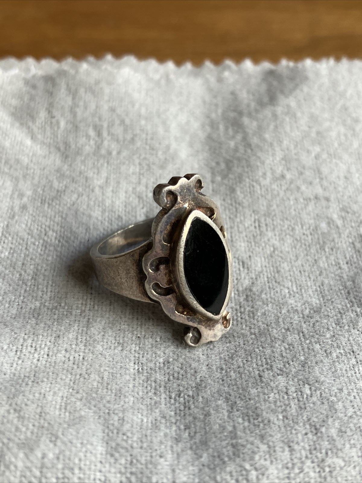 Vintage Sterling Silver Black Onyx Marquis Ring Size 7.25 8.8 Grams ~ J43