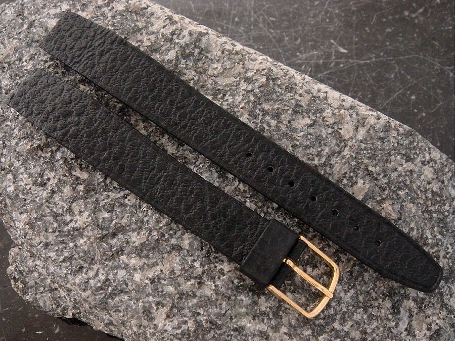 Vintage Hirsch Black Leather 18mm Open-Ended Watch Strap