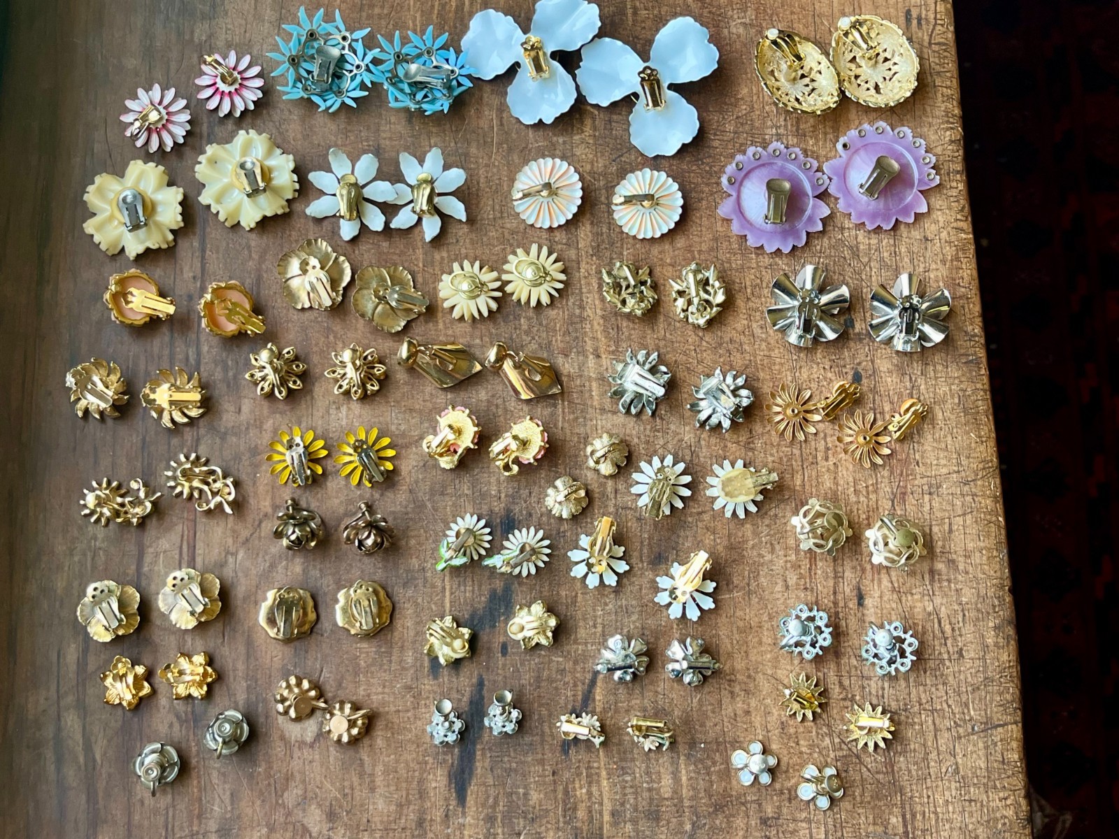 Huge Vintage Flower Earring Pairs Lot Enamel Rhinestone Coro Avon W Germany Etc.
