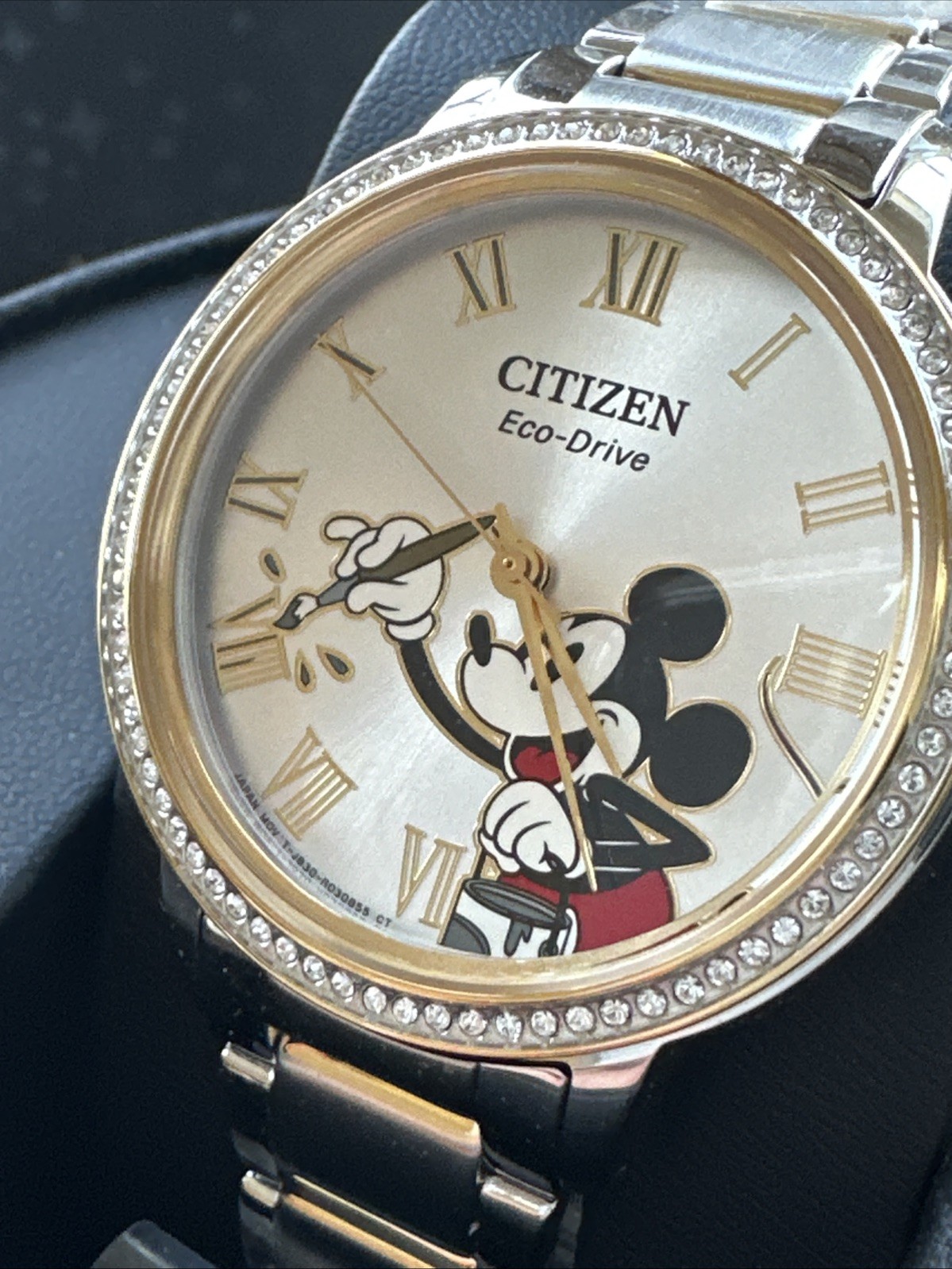DISNEY Mickey Mouse Ladies’ Watch CITIZEN Eco-Drive FE7044-52W New in Box