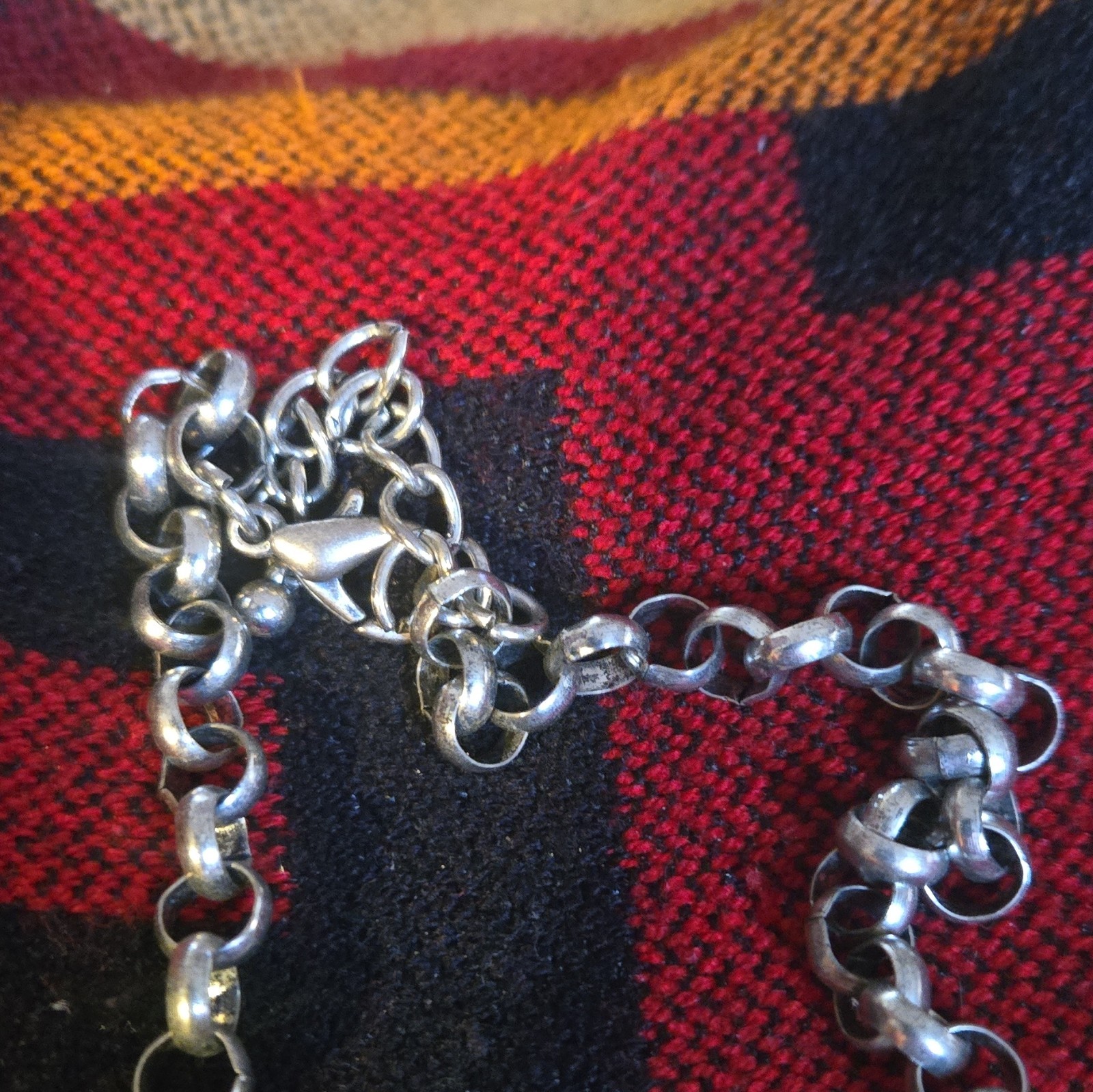 Silver Tone Cable Chain Link Bracelet w/ Lobster Clasp Closure No Stone