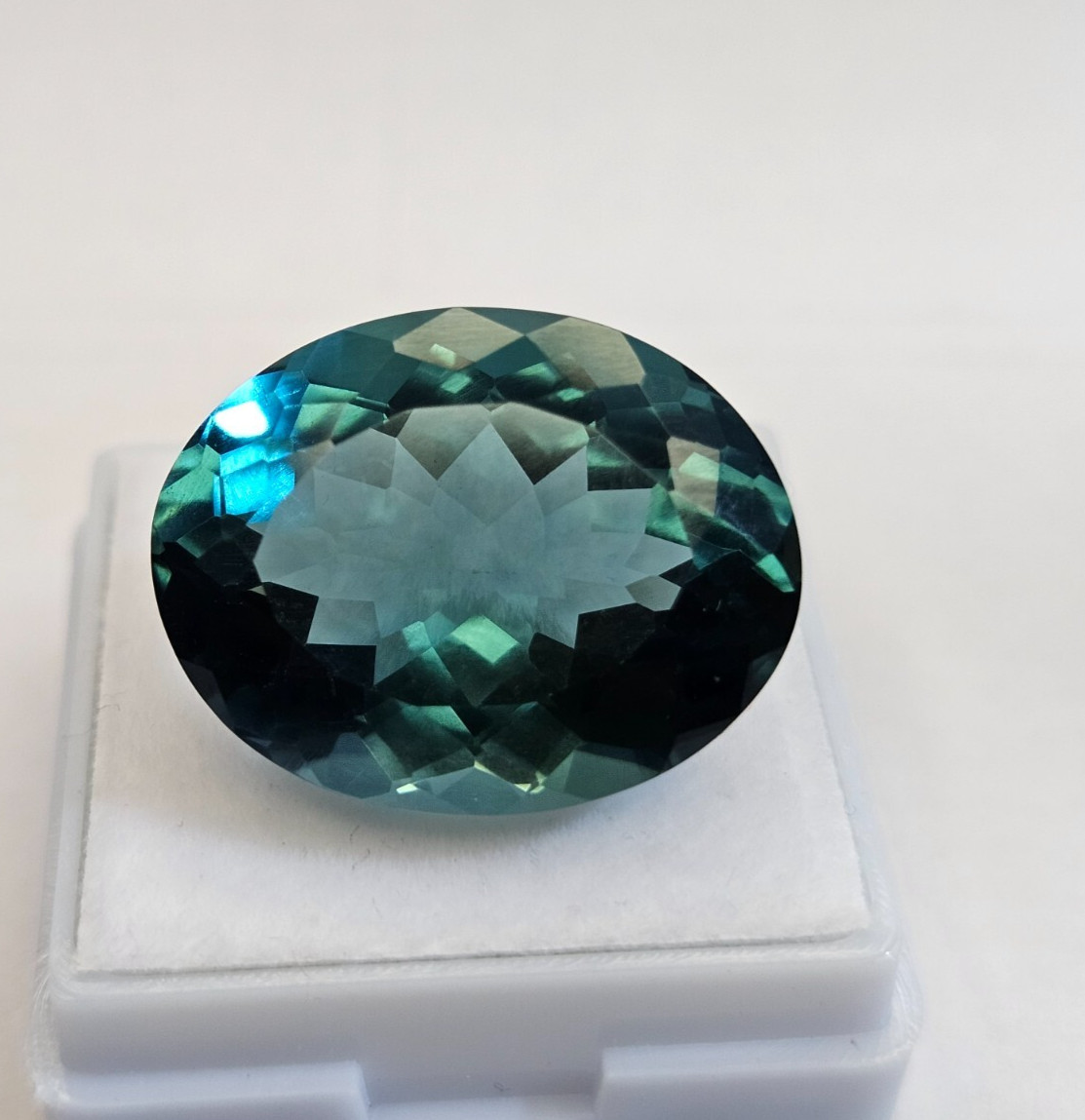 Oval Cut 20-21 Ct Teal Blue Tourmaline Natural Loose Gemstone For Pendant Making