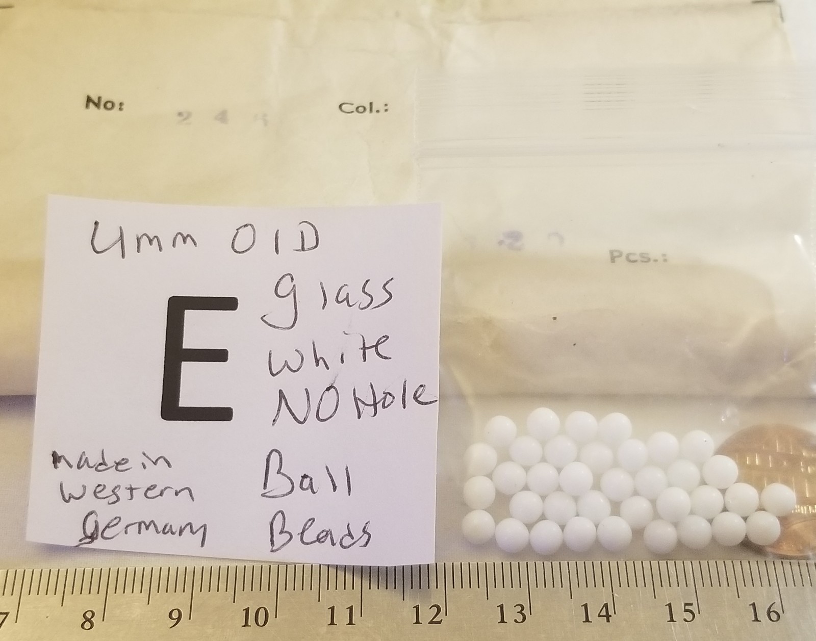 Vtg No Hole Mix White Glass & Plastic Ball Bead Jewelry Repair Craft Rhinestone