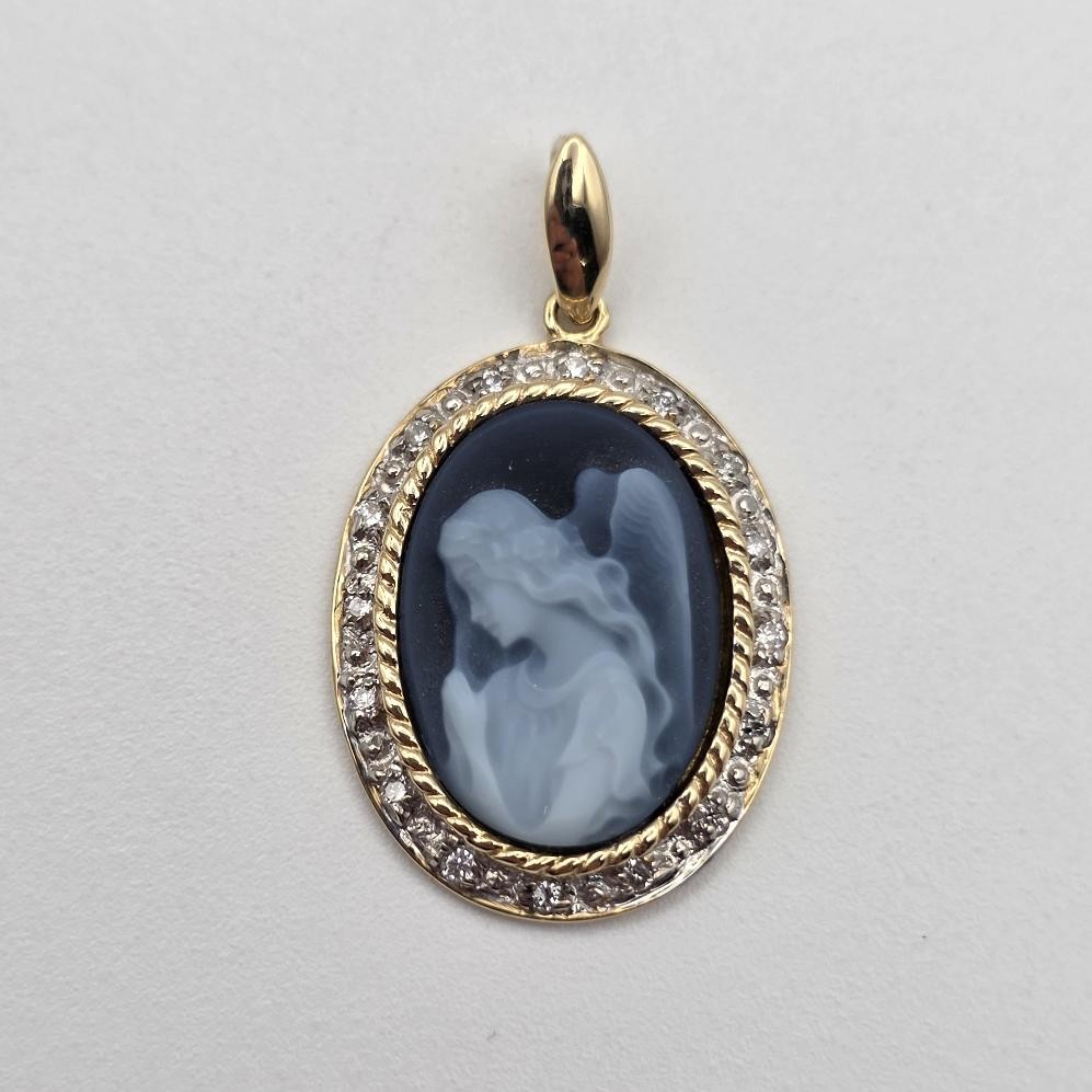14K Yellow Gold Oval Blue Agate Angel Praying Cameo & Diamond Outline Pendant
