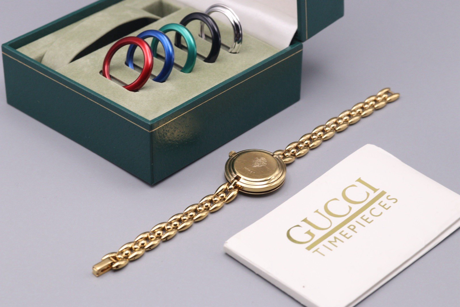 [Near MINT w/ Full Set] Vintage Gucci 11/12.2L White Dial 6 Bezels Watch 26mm