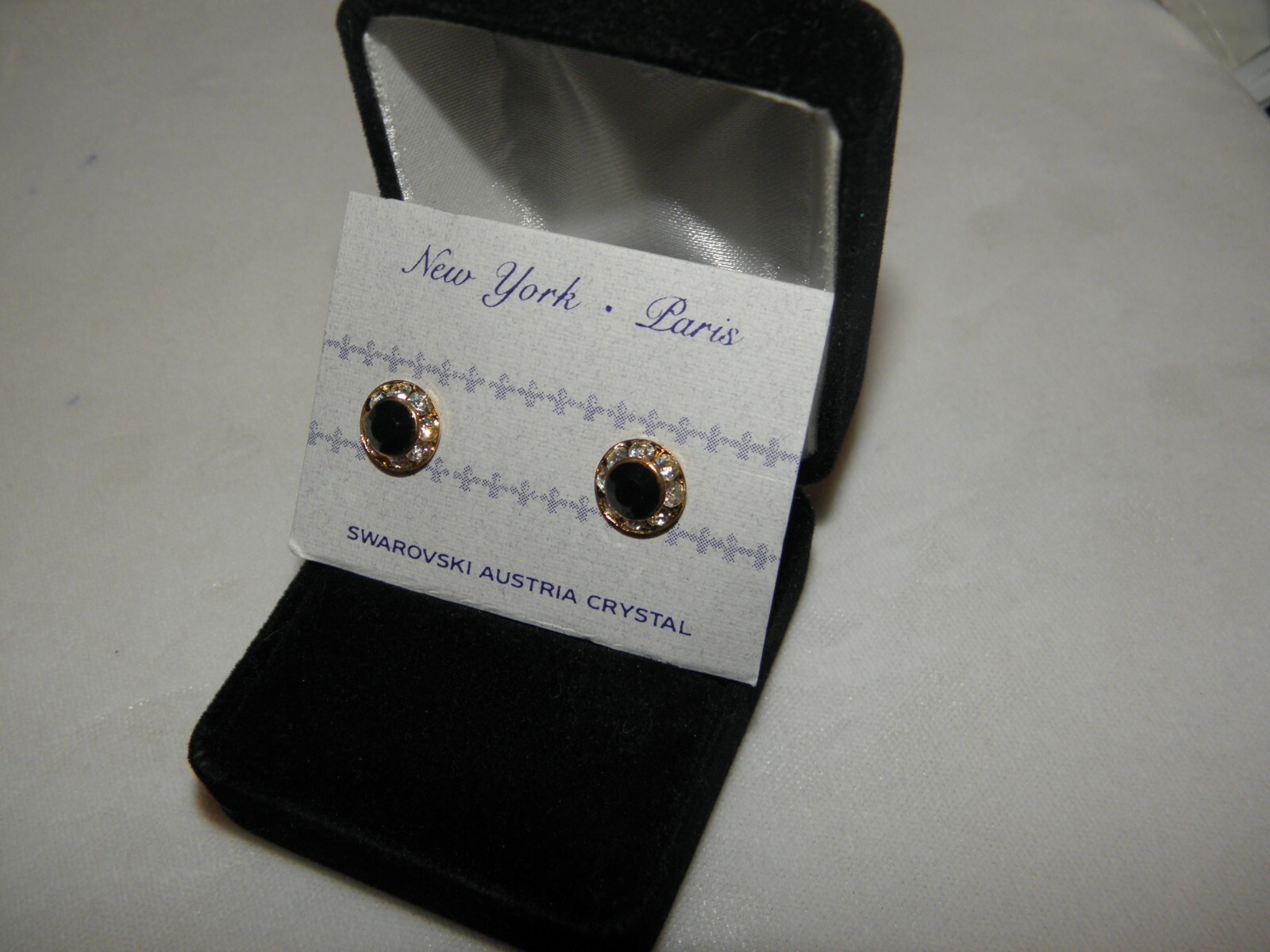 JET BLACK AUSTRIAN CRYSTAL EARRINGS STUDS W/POSTS GOLD TONE NEW