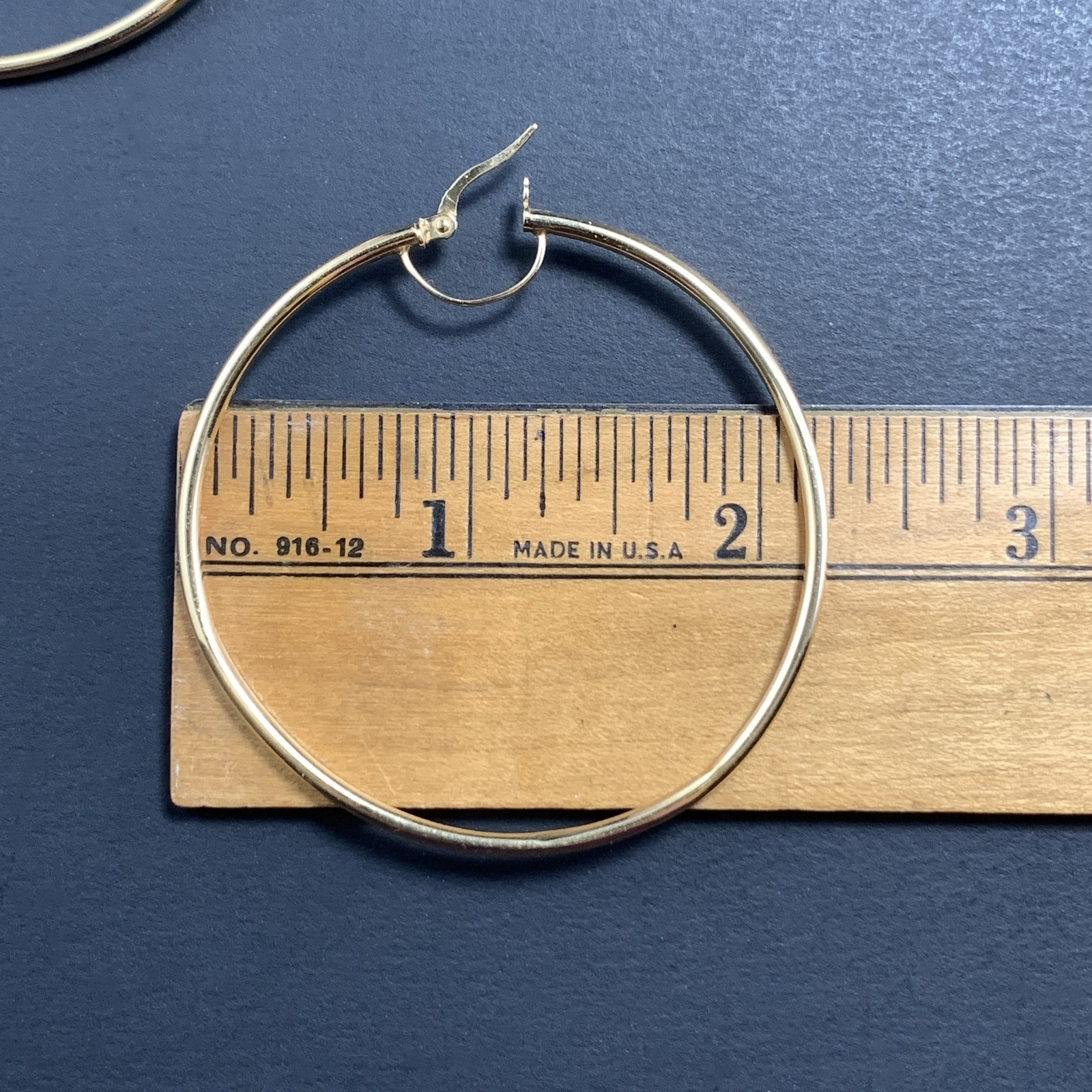 Vintage 14KT Yellow Gold Tube Hoop Earrings 2.25″ by 2mm 2.5+ grams AS IS DENTS