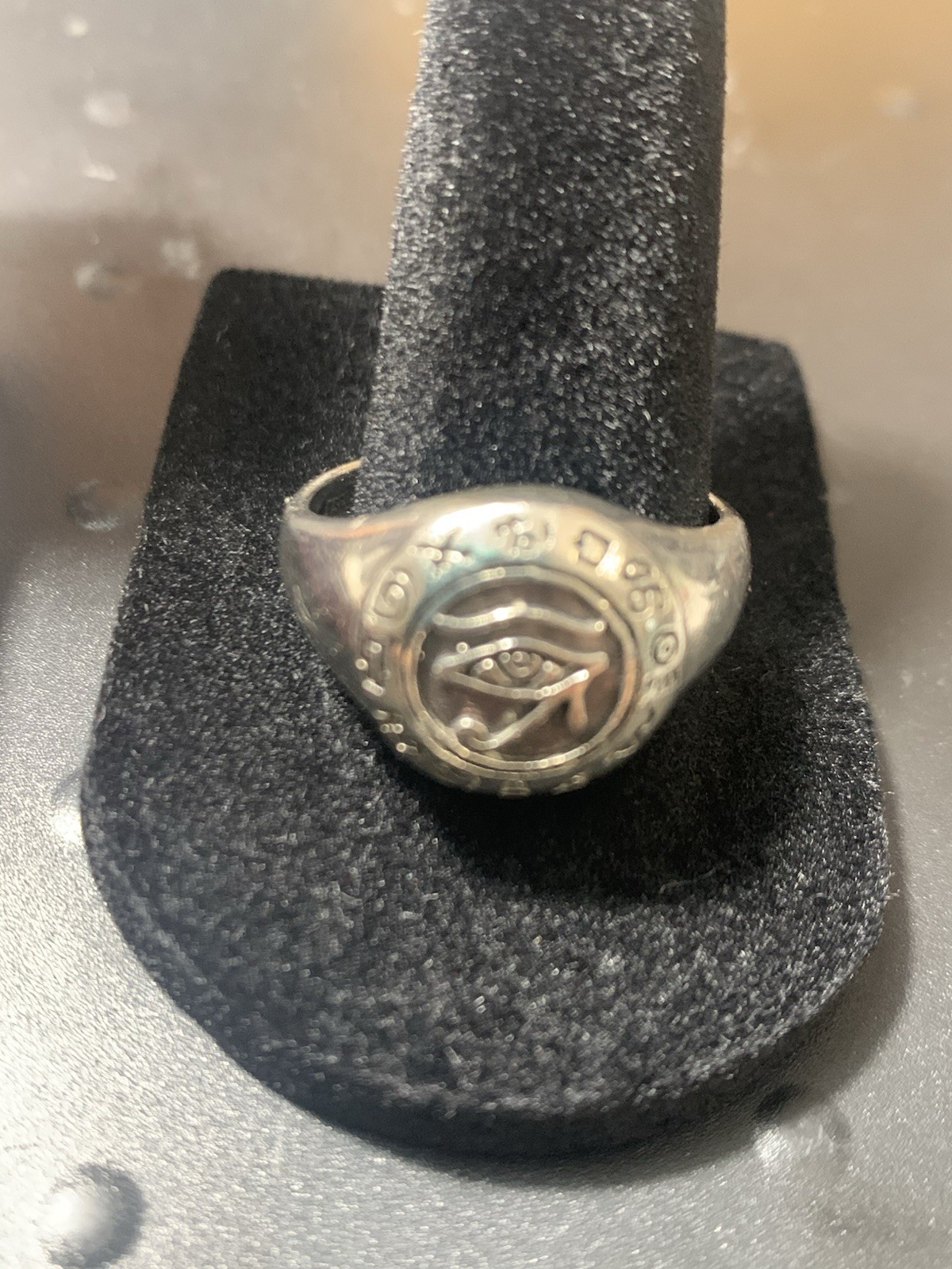 Egyptian Eye Of Horus Ra(Udjat) Men’s Ring By Peter Stone 925 Ster.Sz 11 8grams