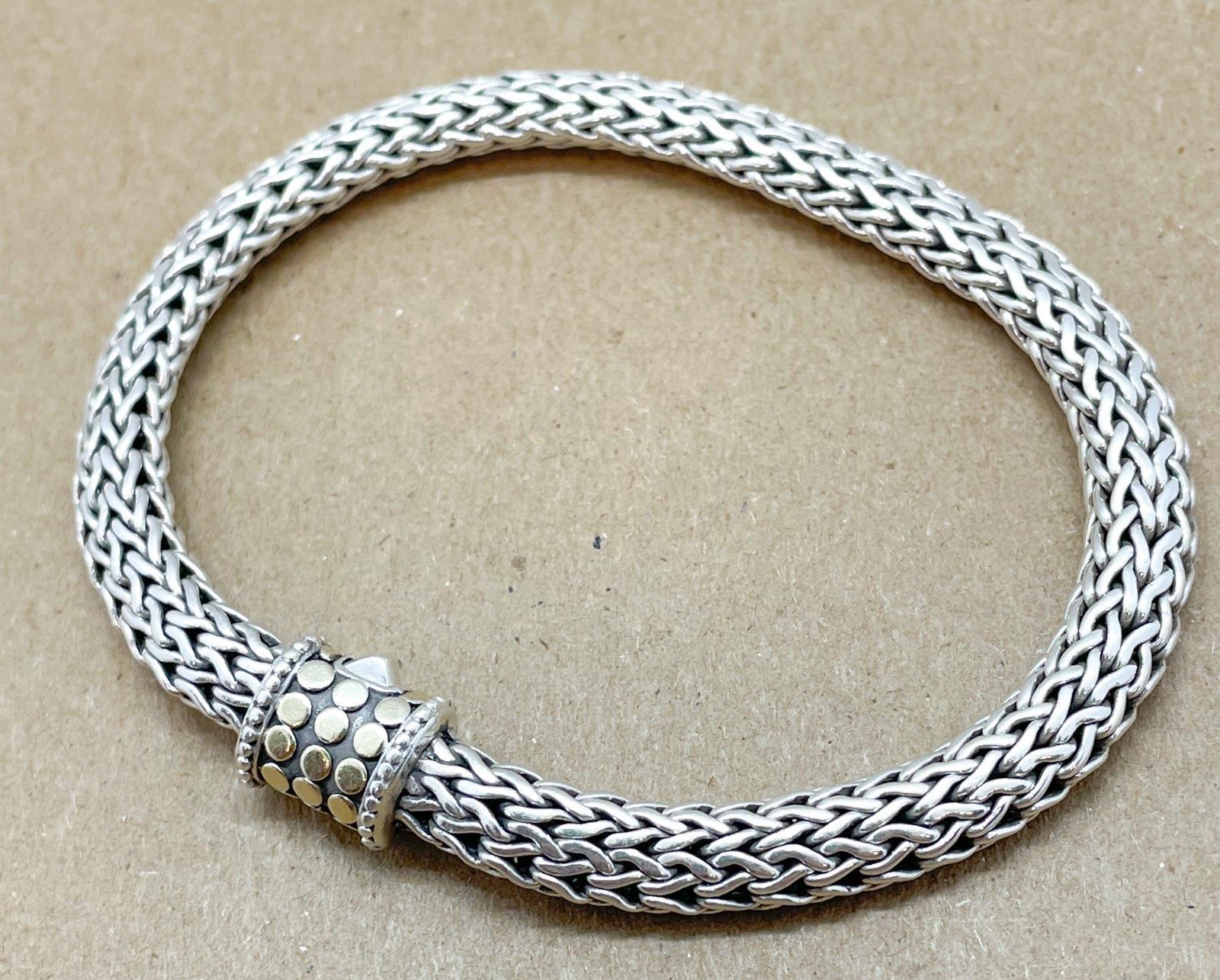 John Hardy Classic Wheat 5mm Silver Bracelet with 18K Gold Dot Clasp 7.75″