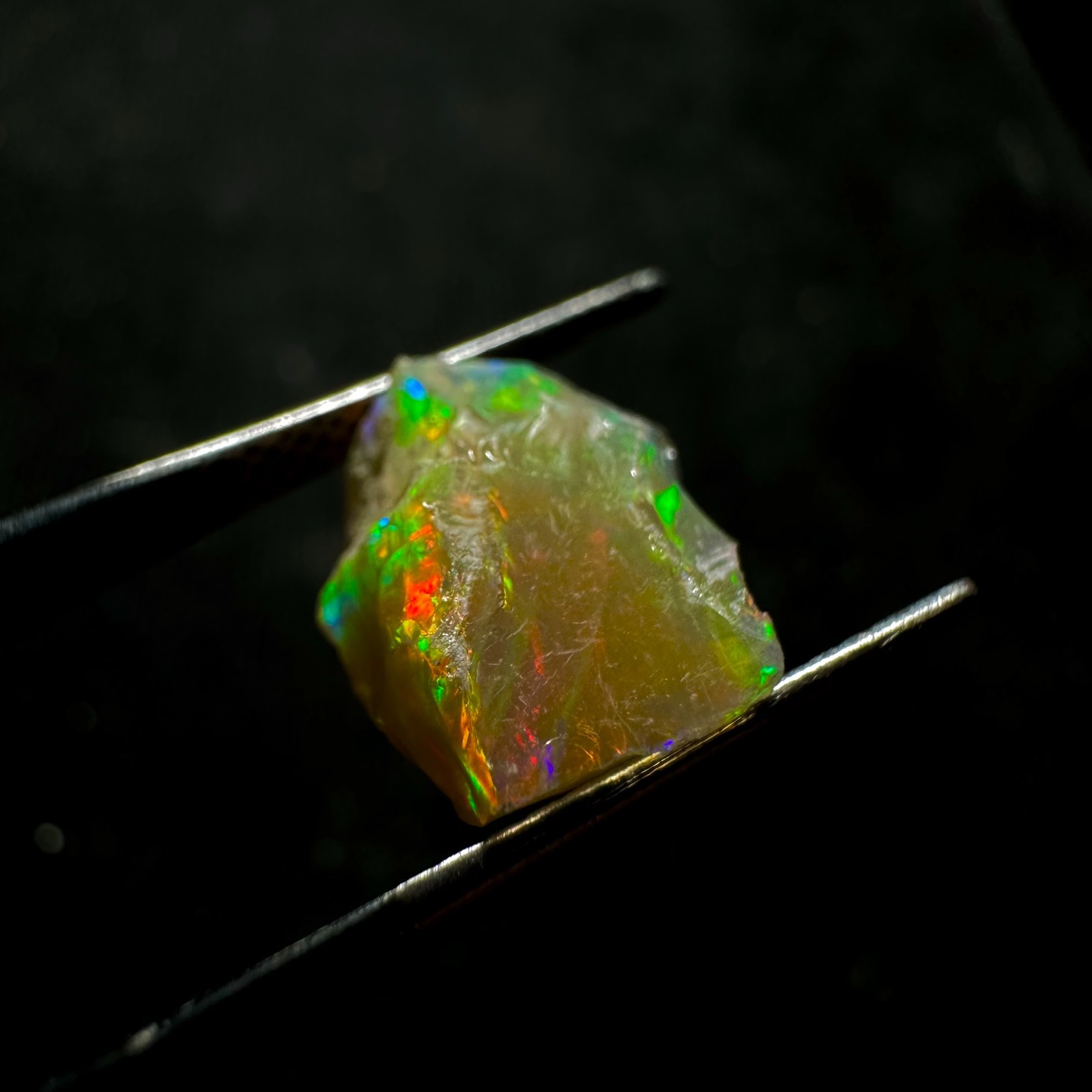 2.75 CTS Natural Ethiopian Opal Rough, Multi Fire Opal Gemstone, Welo Opal Raw.