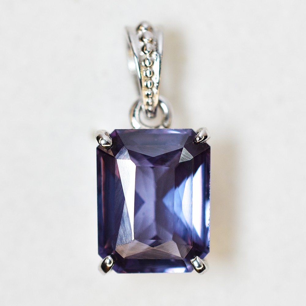 22 Ct Color Change Alexandrite Natural Pendant 925 Sterling Silver CERTIFIED