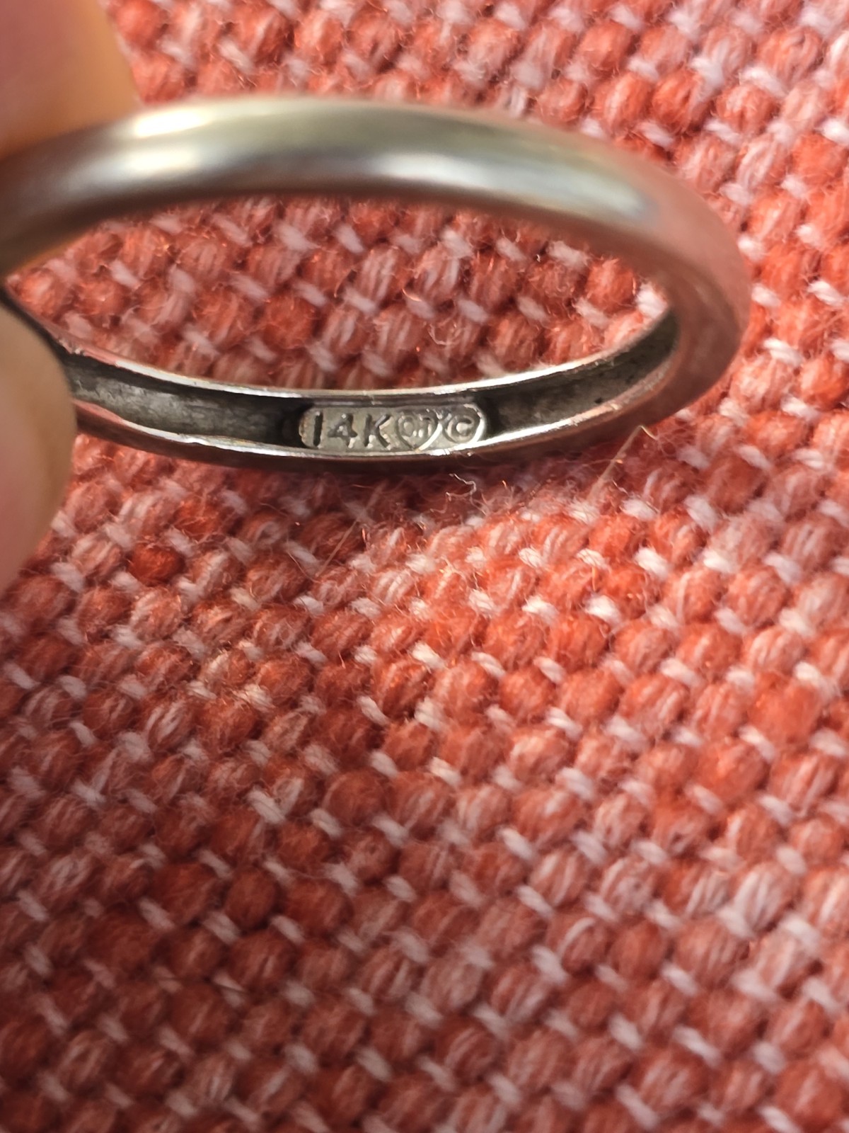 14K WHITE GOLD STACKABLE BAND RING SZ 8 1.95g