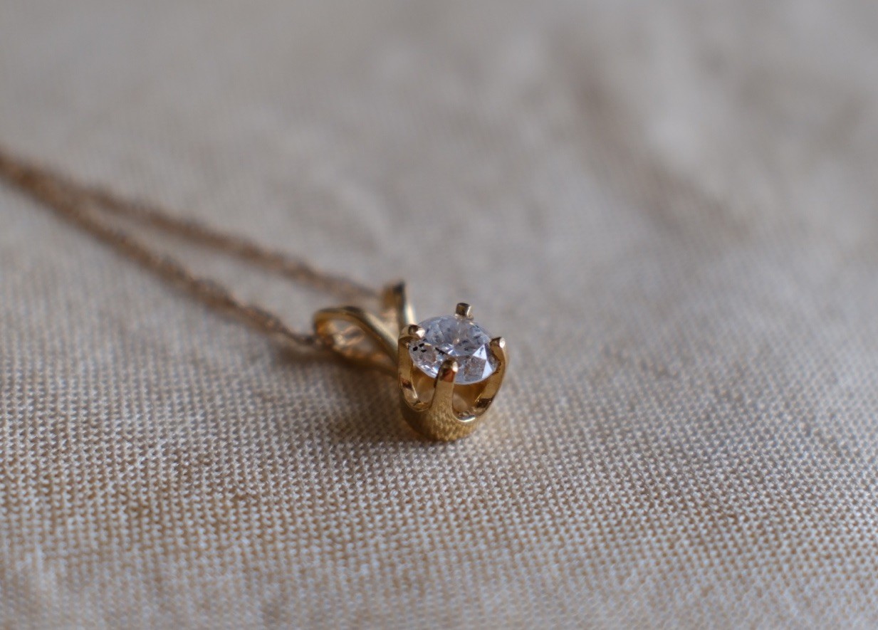 0.2 Carat Diamond And 14k Gold Prong Pendant, For Necklace