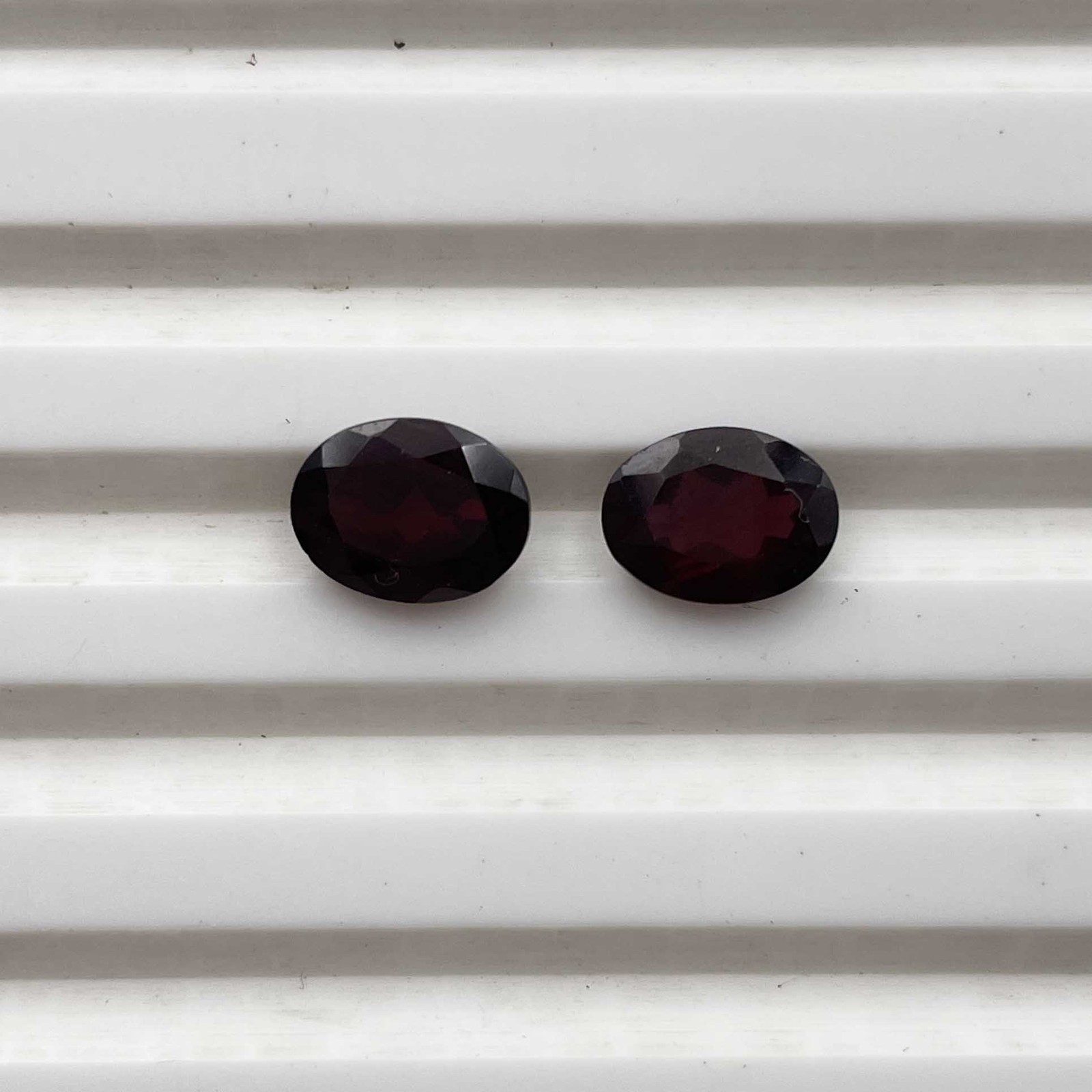 Natural Rhodolite Garnet Oval Cut Loose Gemstone Lot 2 Pcs 6*8 MM 2.85 CT