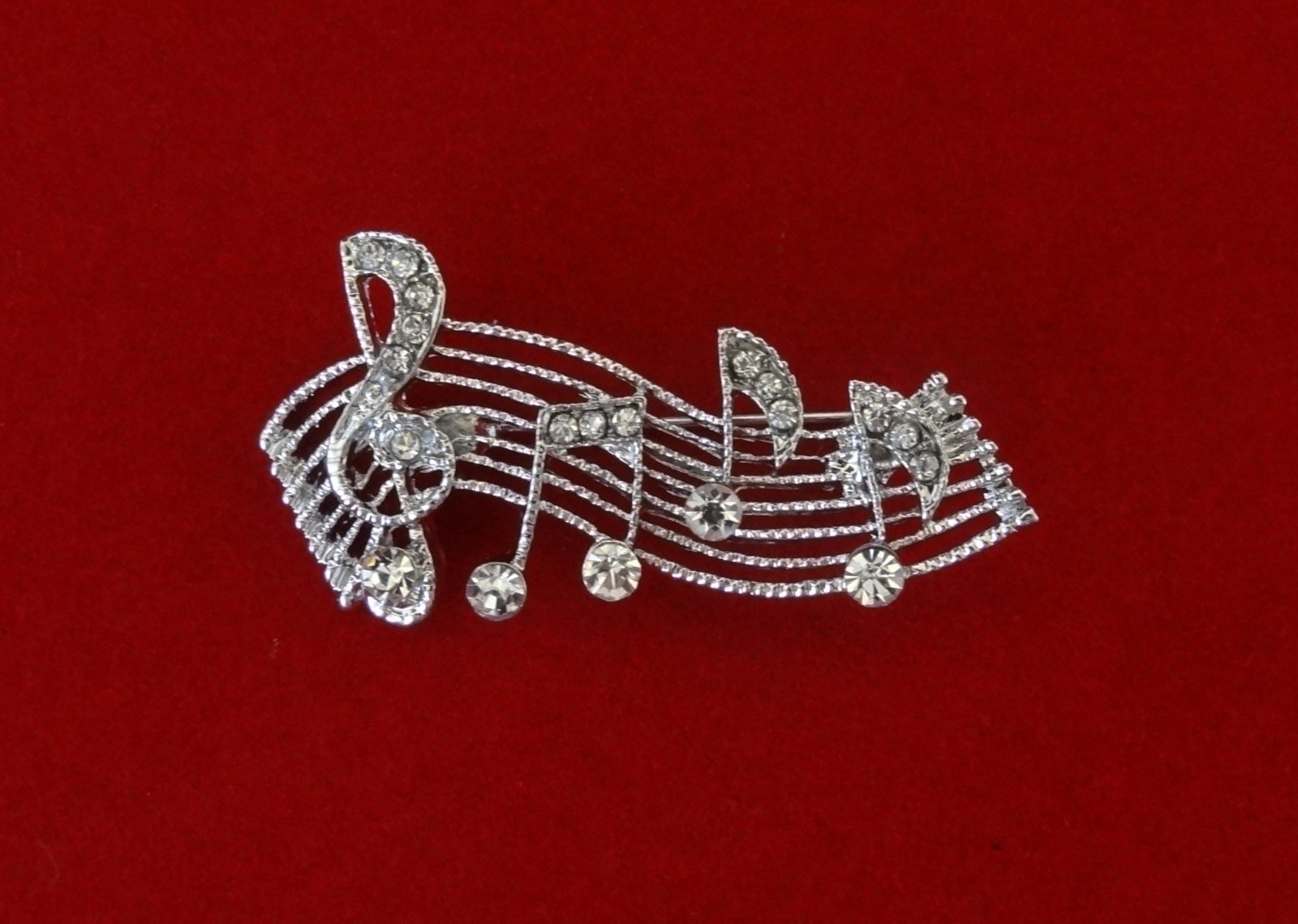 SILVER MUSIC NOTE RHINESTONE UNDER THE CHRISTMAS TREE TEACHER GIFT PIN BROOCH