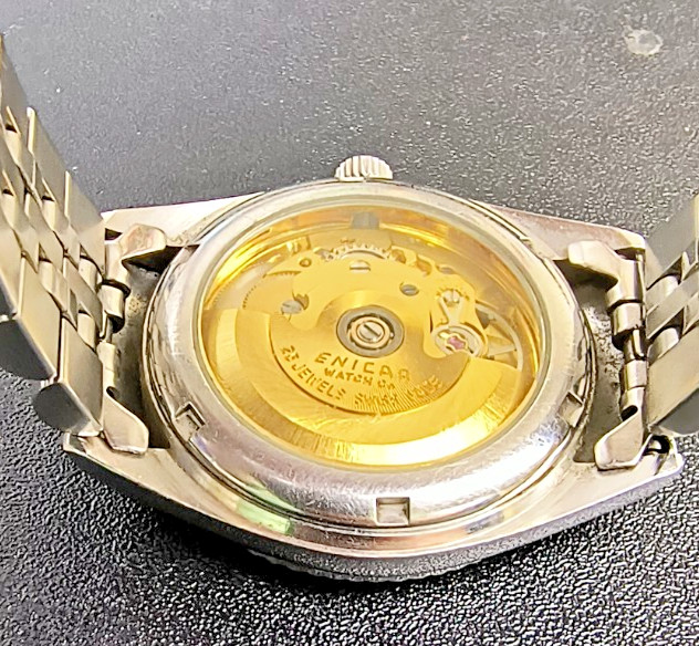 RARE ENICAR 25 Jewels Automatic White Dial Roman Index Watch Vintage Fair Scuffs