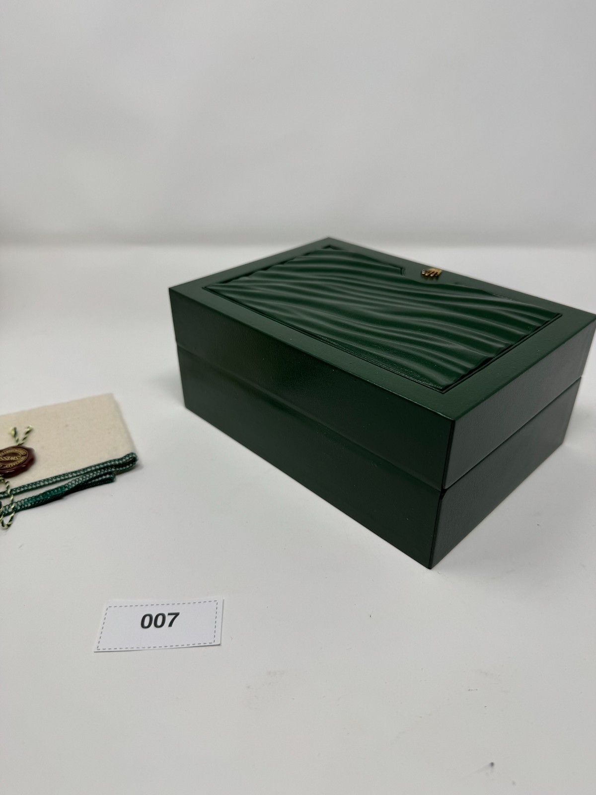 Authentic Rolex Submariner 16610 Watch Box Full Set Booklets 2006 2007