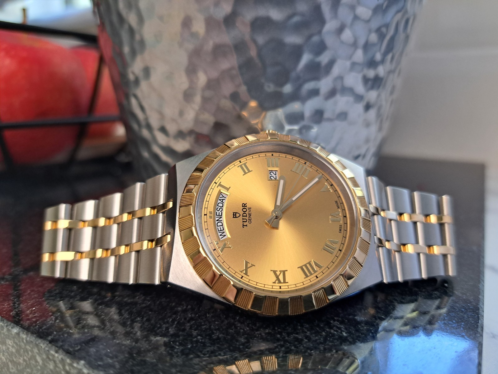 Tudor Royal 41mm Two‑Tone Champagne Dial – Full Set – 28603 – 2021