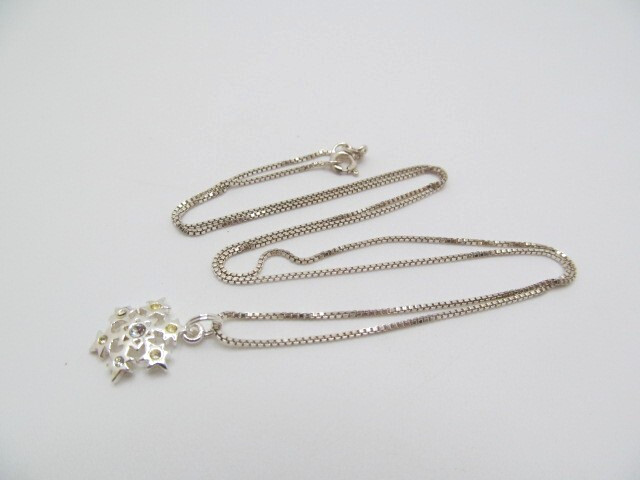 925 Sterling Silver Thailand Crystal Snowflake Box Italy Chain Necklace 20.5 In