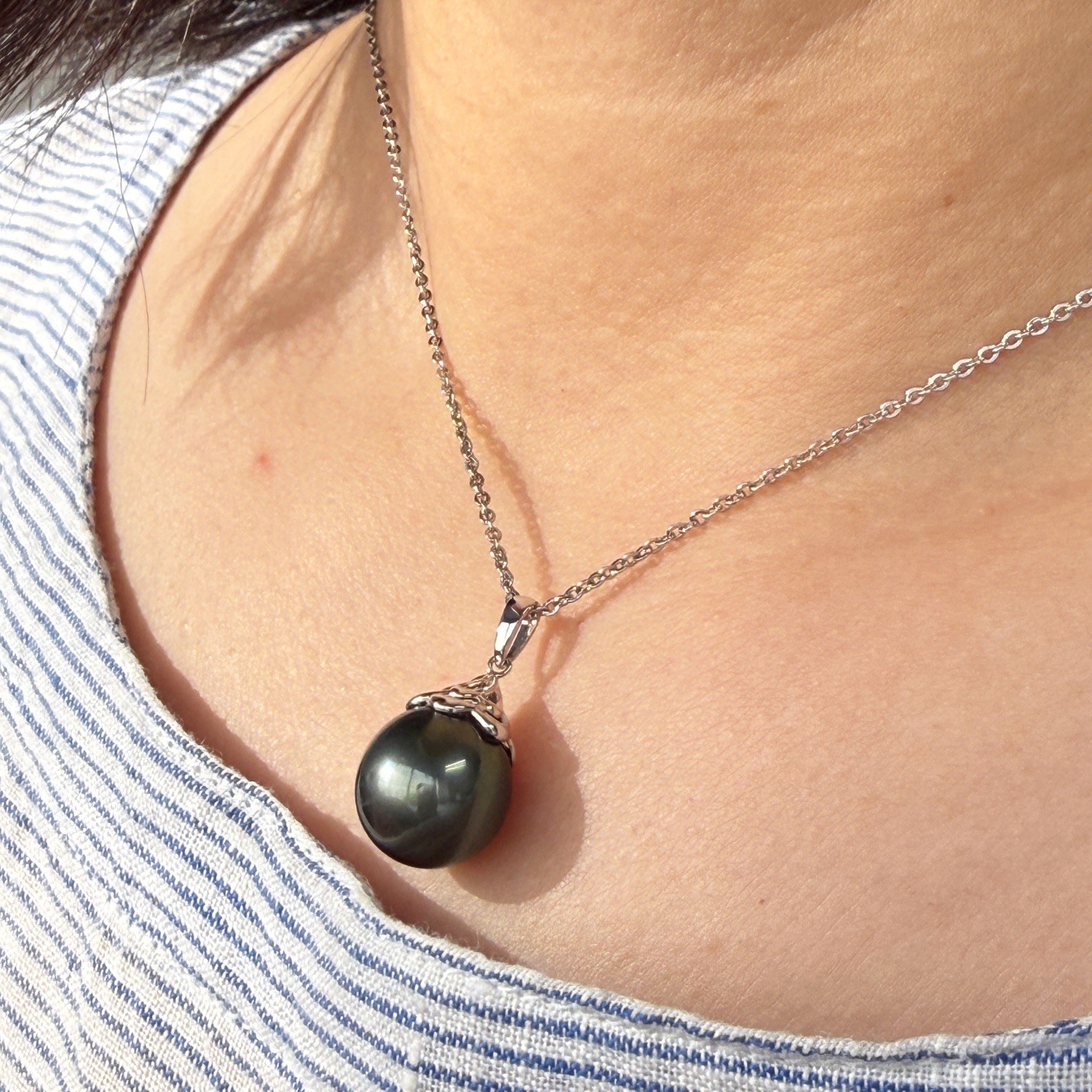 Big 12.3mm Black Green Drop Tahitian Pearl Pendant 925 Sterling Silver, 0.9″