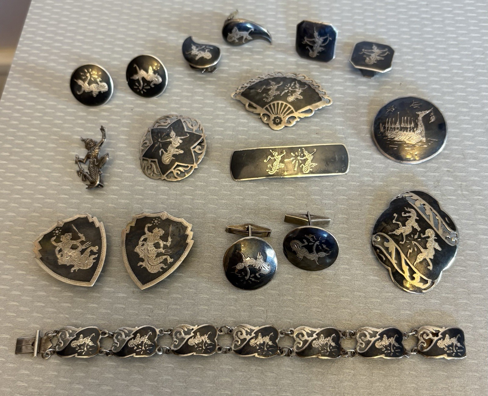 Jewelry Lot Vintage Siam Sterling Niello Enamel 12P Bracelet Cufflink Brooch 93g
