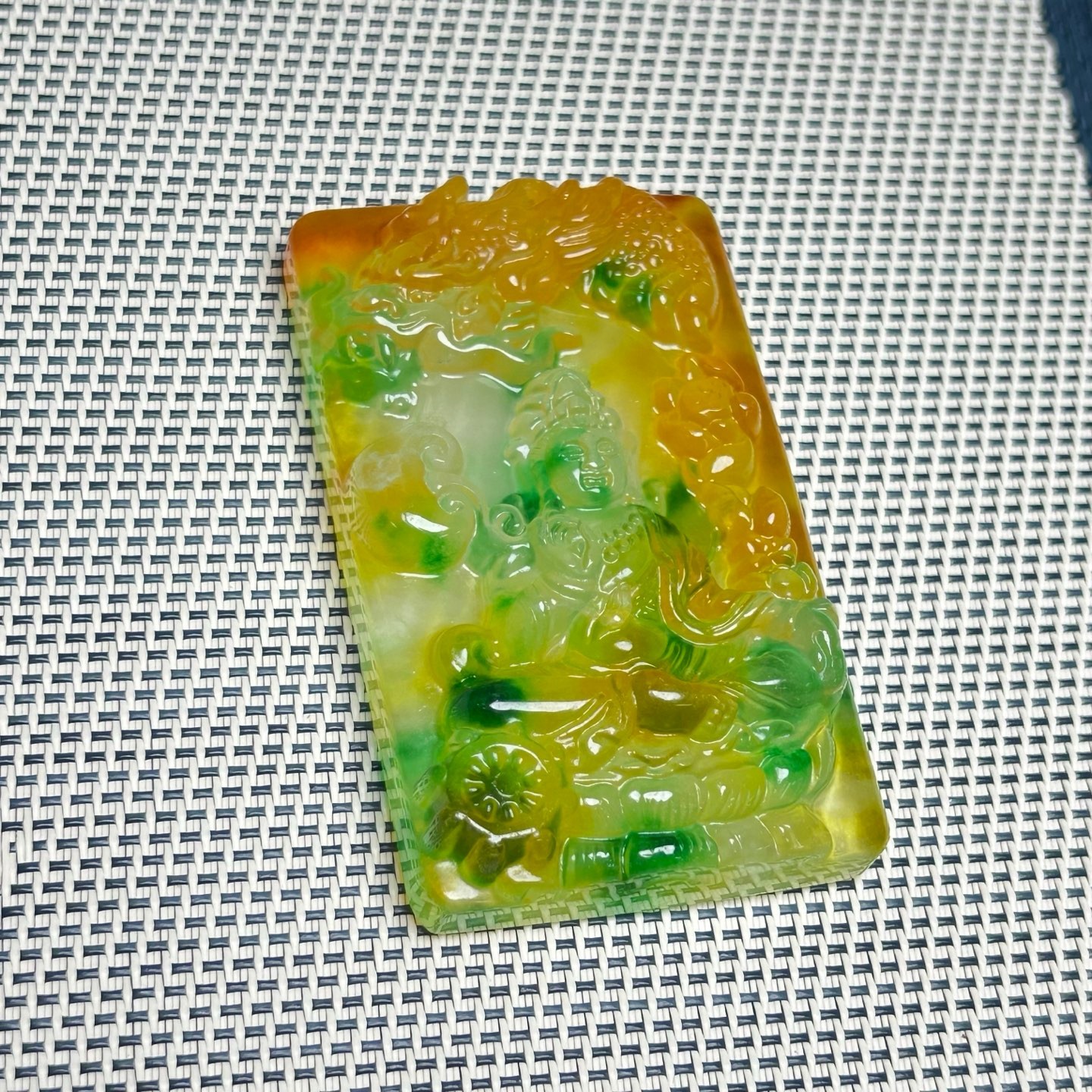 NaturalA+++ Ice Green&Yellow Jade Jadeite Dragon Kwanyin Pendant&Necklaces 御龙观音
