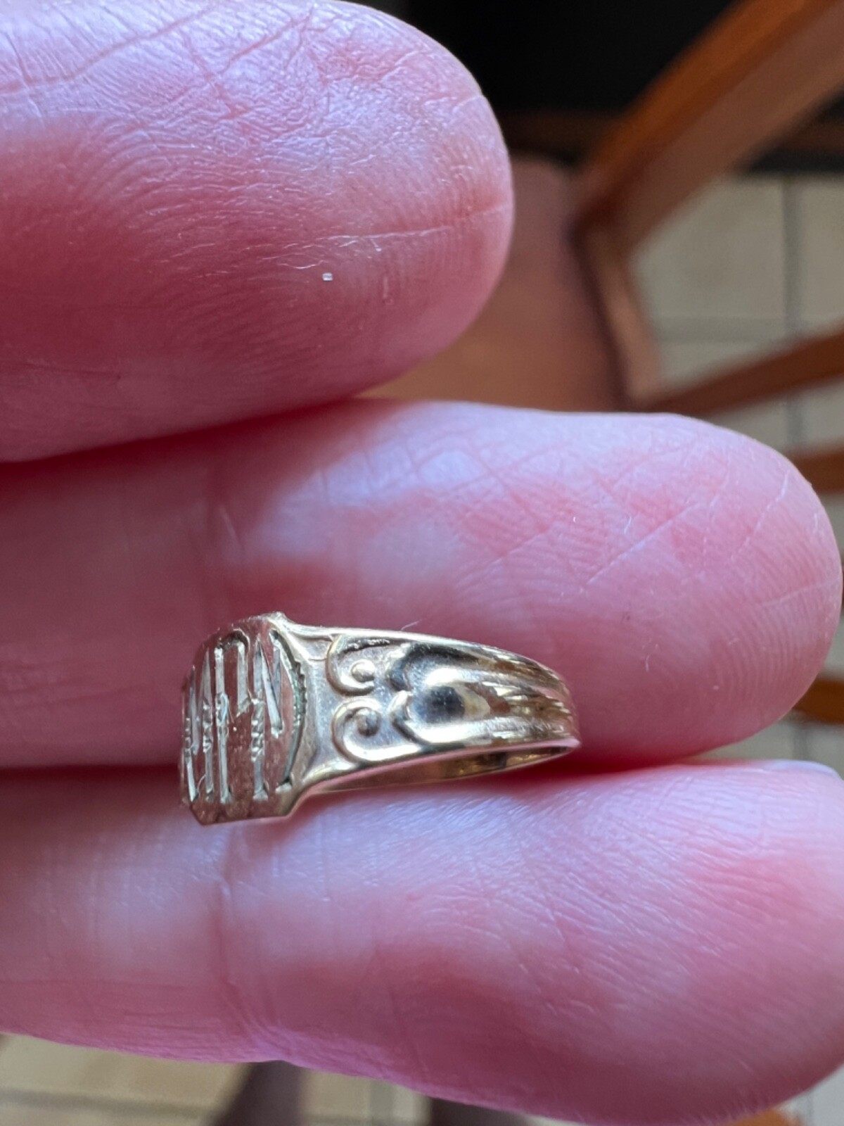 antique 14k rosy yellow gold Baby ring WJW signet monogram