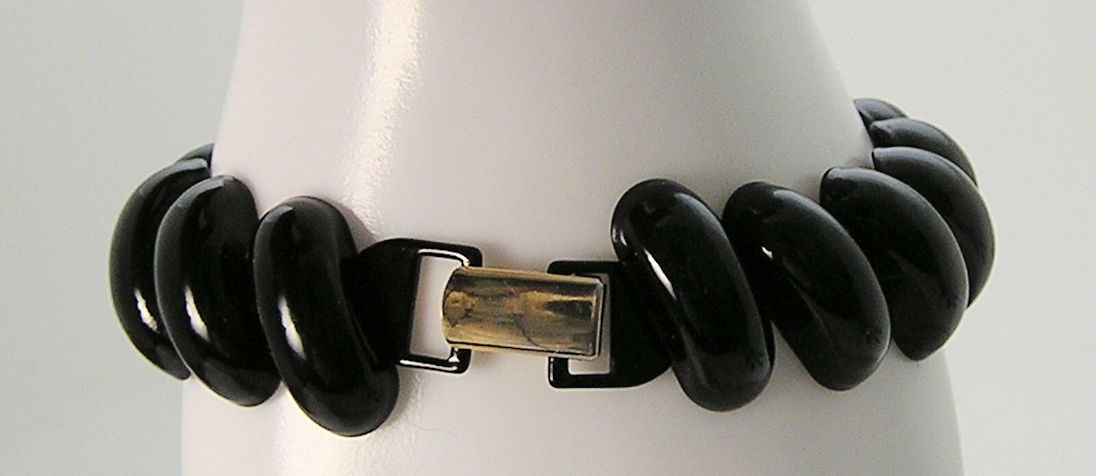 Vintage Napier Black Enamel Angled Oval dome Capsule Link Bracelet Earrings Set