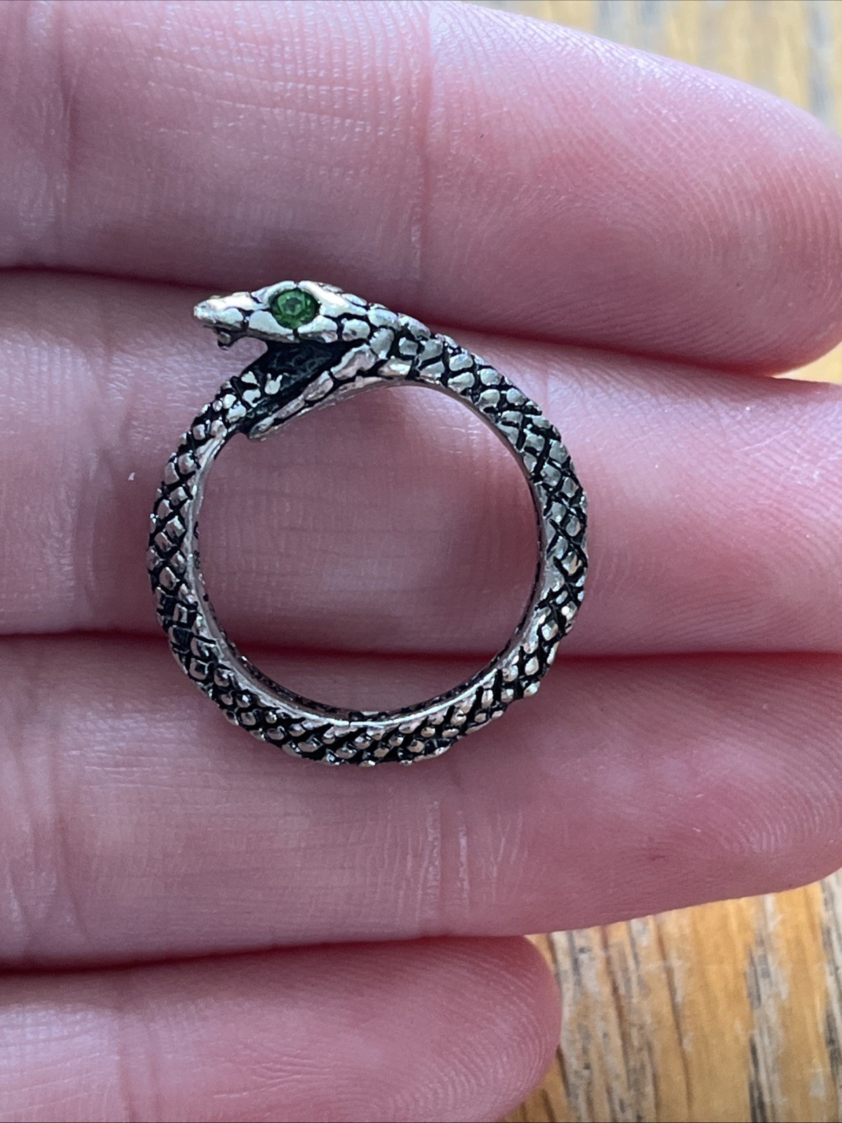 Alchemy England Sophia Serpent Ring Green Swarovski Pewter