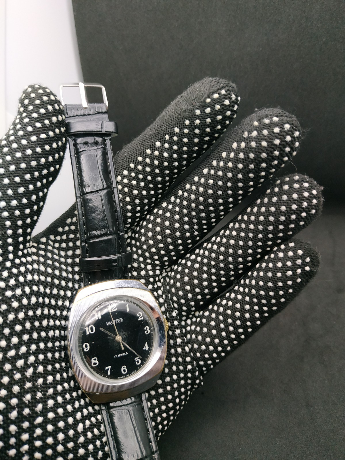 Men’s Dress Watch Wostok Vintage USSR Mechanical 2409A Retro Vostok Black Soviet