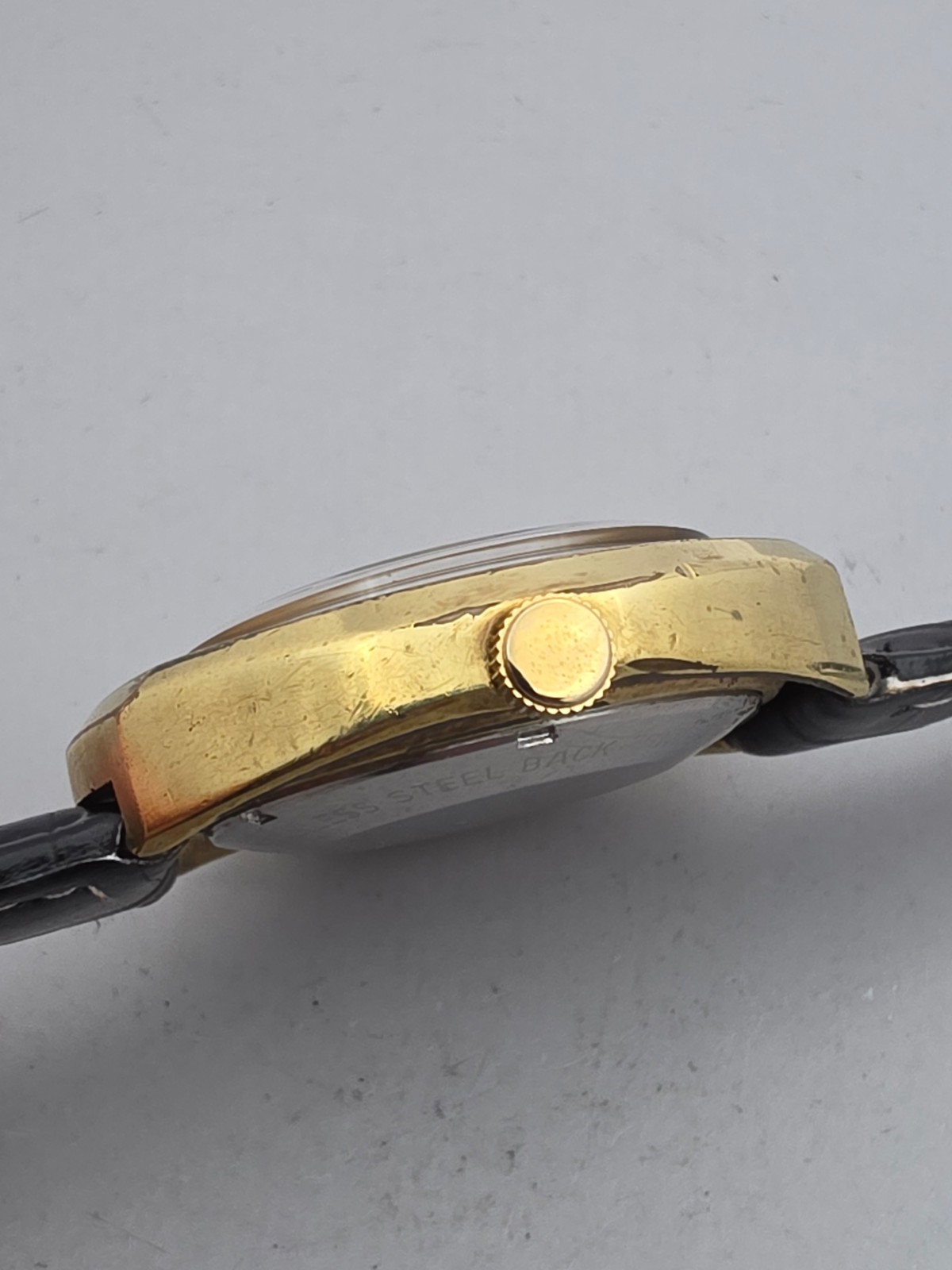 Vintage GRUEN men’s automatic watch 40mm Rocket second hand swiss made 1970s