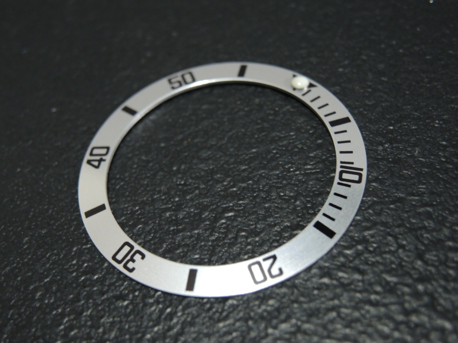 NEW SILVER SUBSTYLE BEZEL INSERT LARGE DIVERS 10BAR SKX031-033 (7S26-0040) WATCH