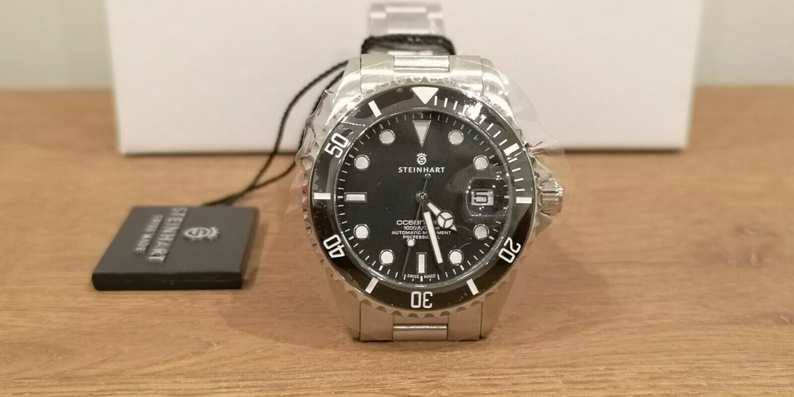 New Steinhart Ocean One 39mm Black Ceramic Automatic Swiss Diver Watch 103-0981