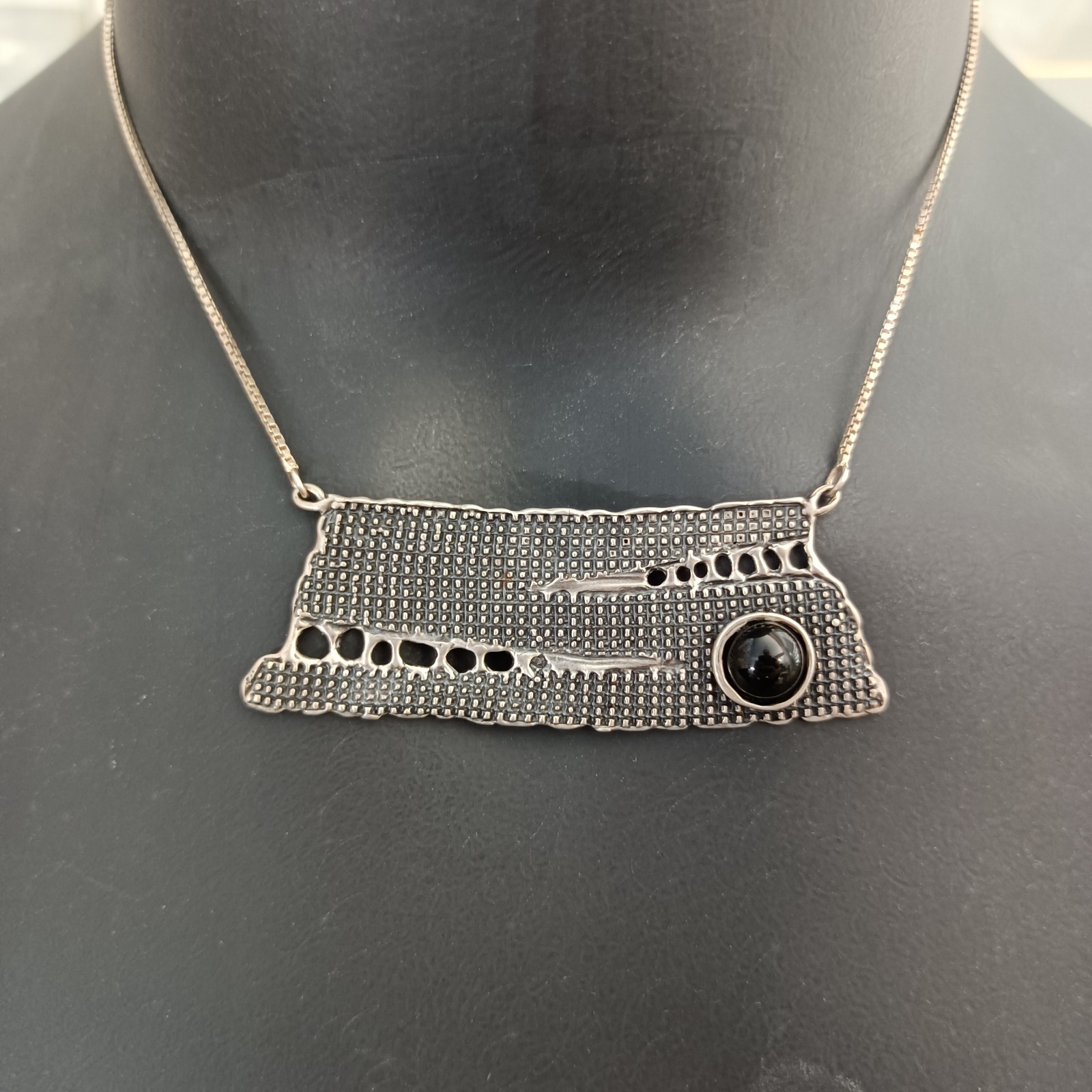 Modernist Silver Necklace Israel Artisan Onyx Abstract Expressive Studio Vintage